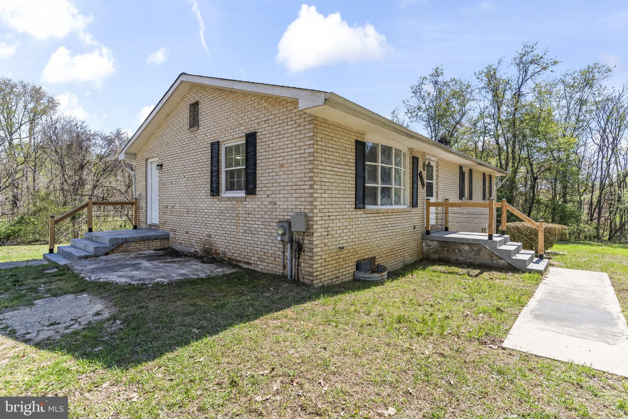 WARREN J WILLETT'S SUB - Residential