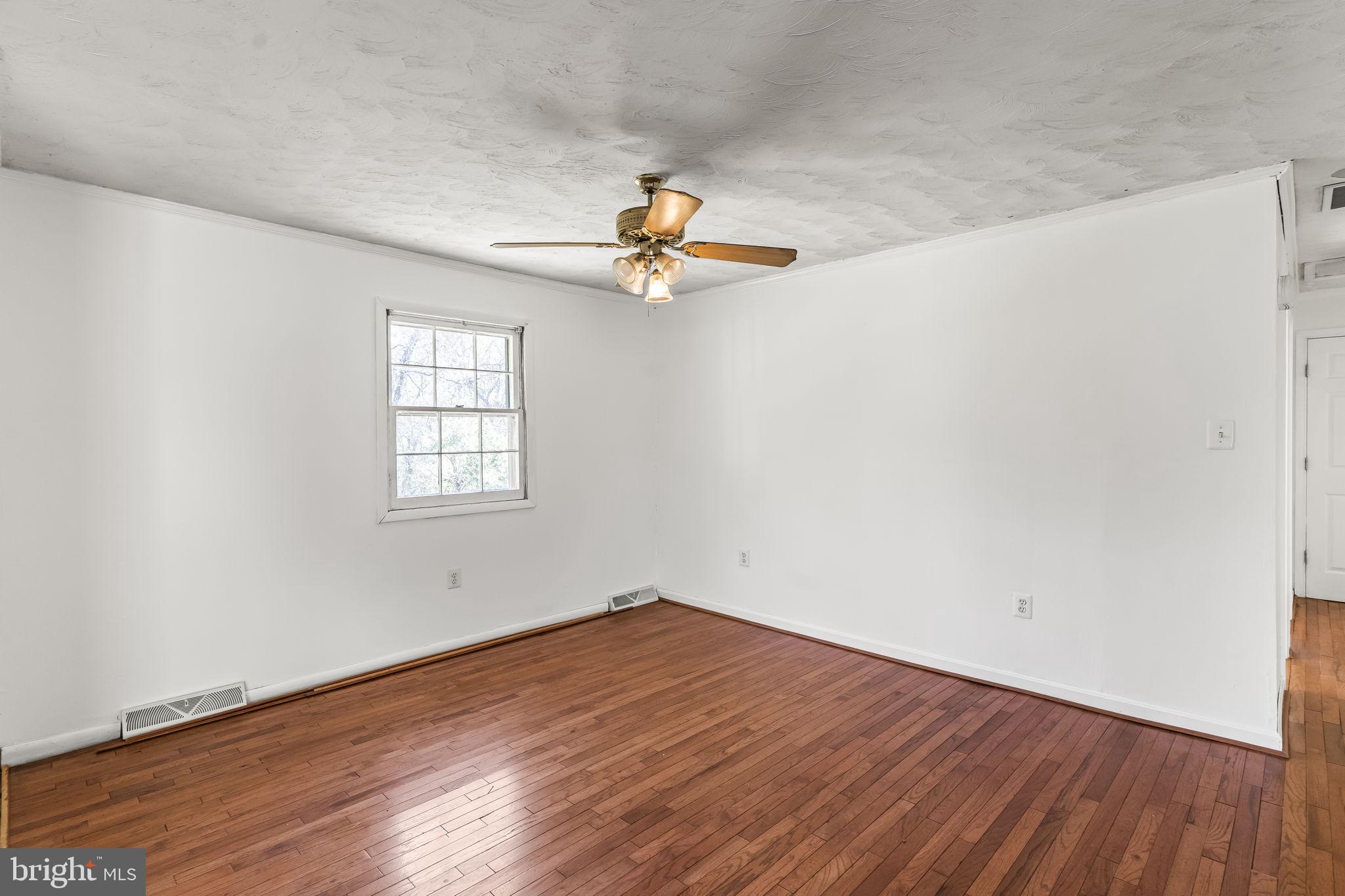 WARREN J WILLETT'S SUB - Residential