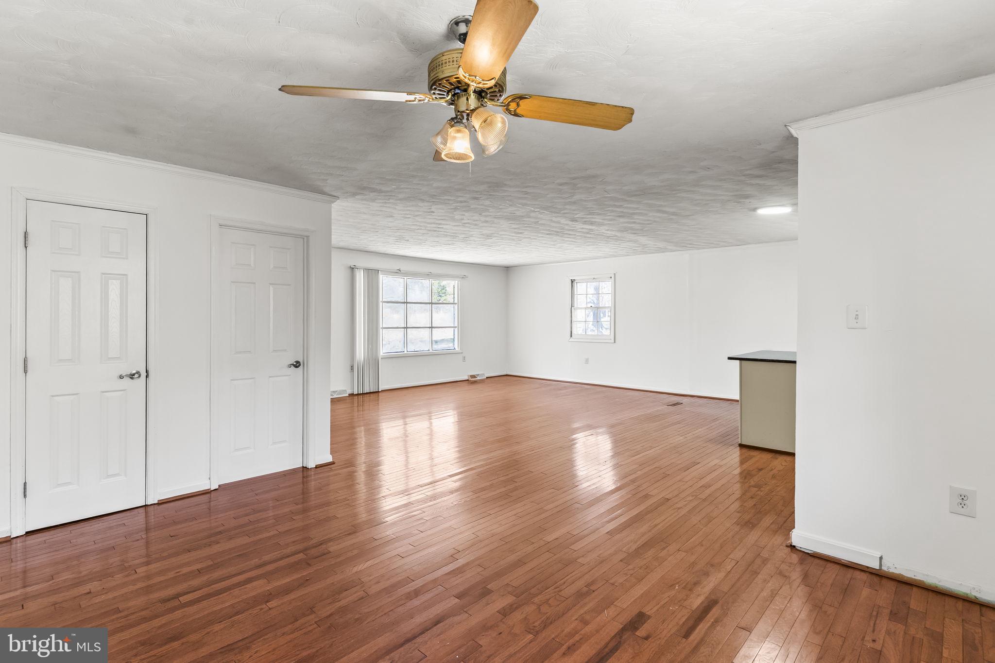 WARREN J WILLETT'S SUB - Residential