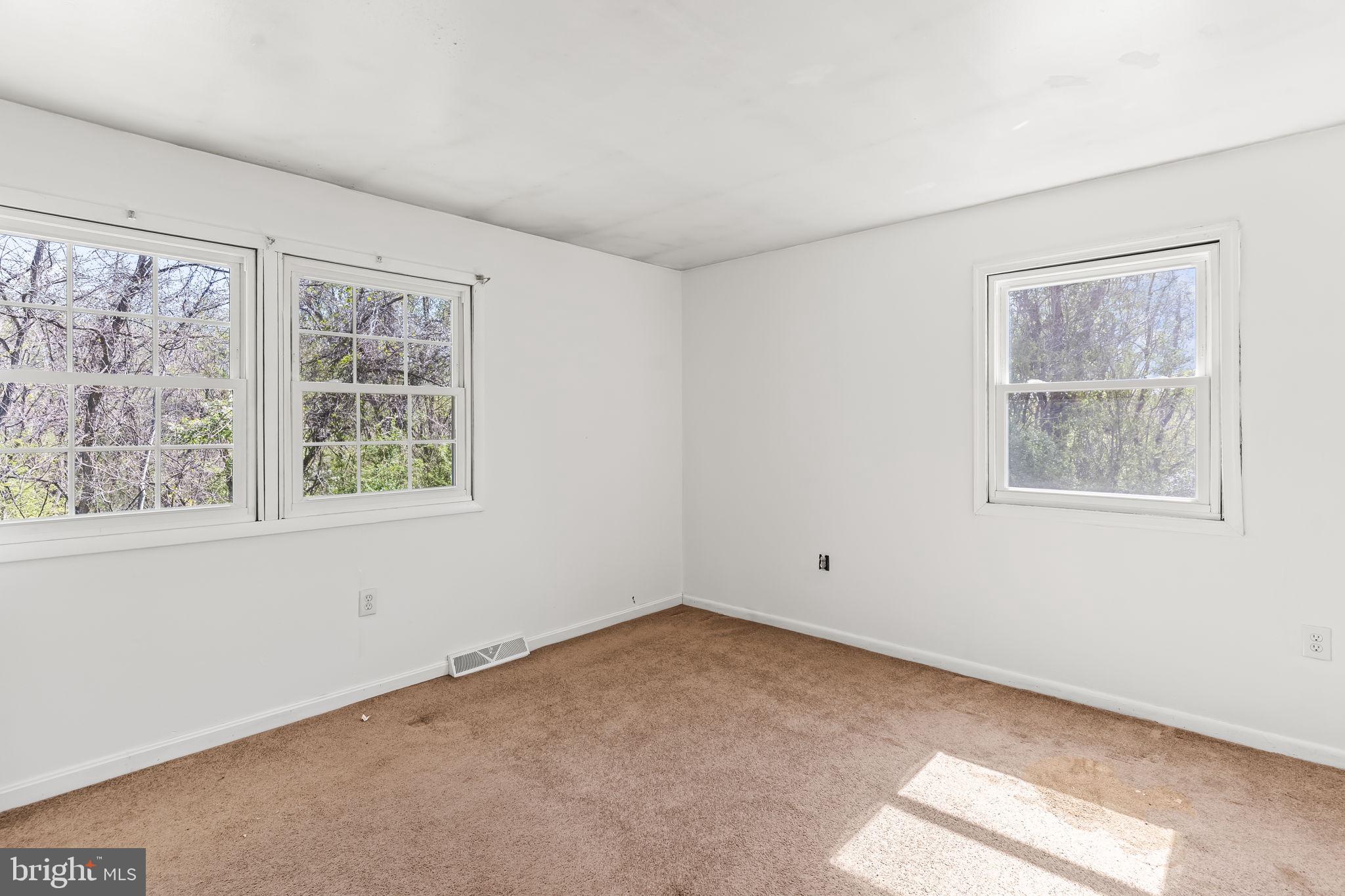 WARREN J WILLETT'S SUB - Residential