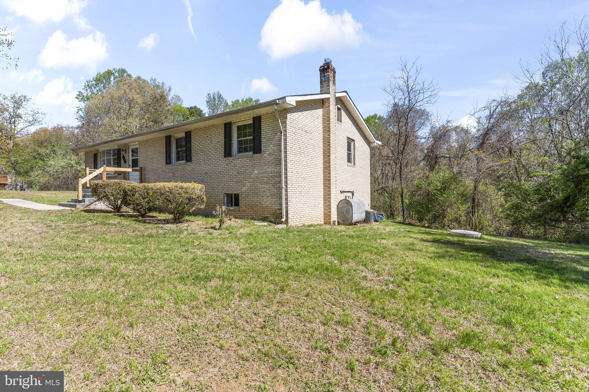 WARREN J WILLETT'S SUB - Residential