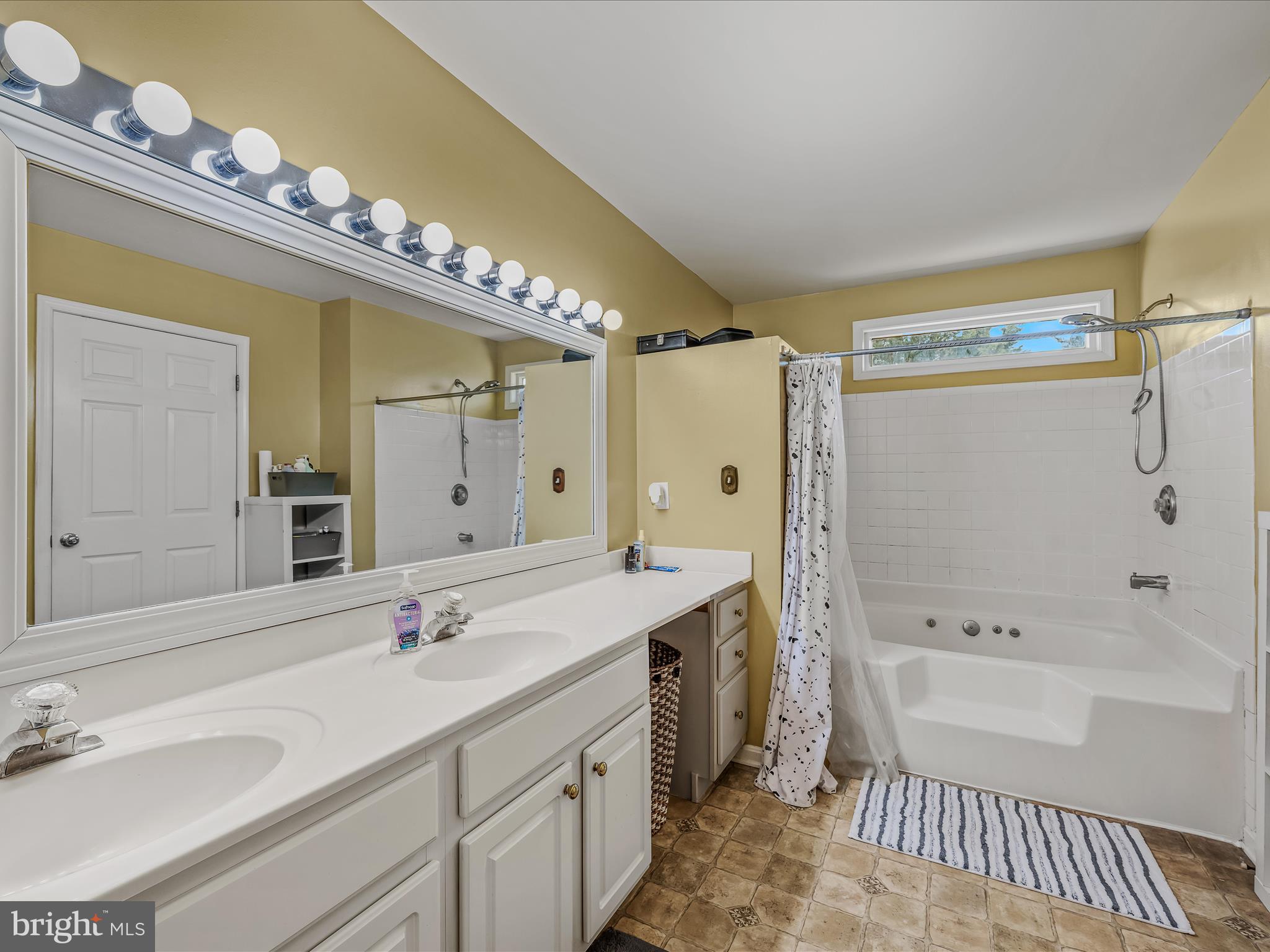 SPRING MILLS - Residential