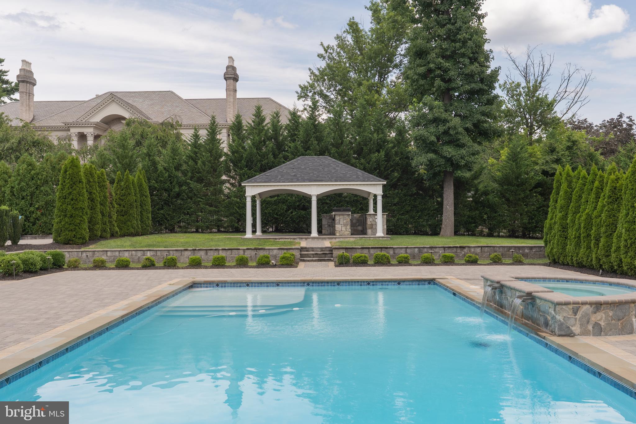 BALLANTRAE FARMS - Residential