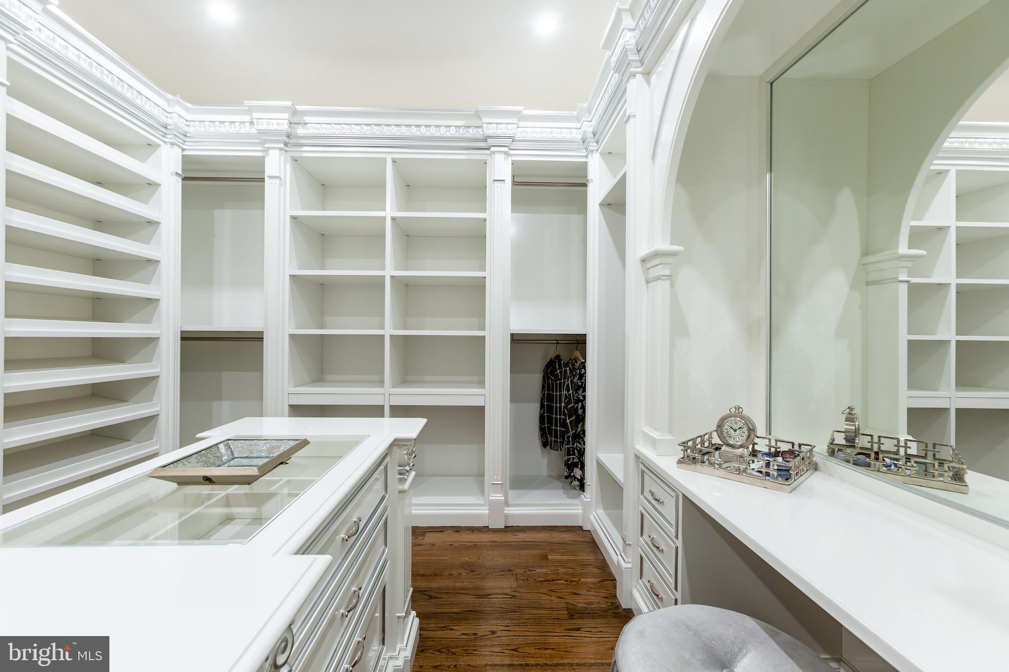 BALLANTRAE FARMS - Residential