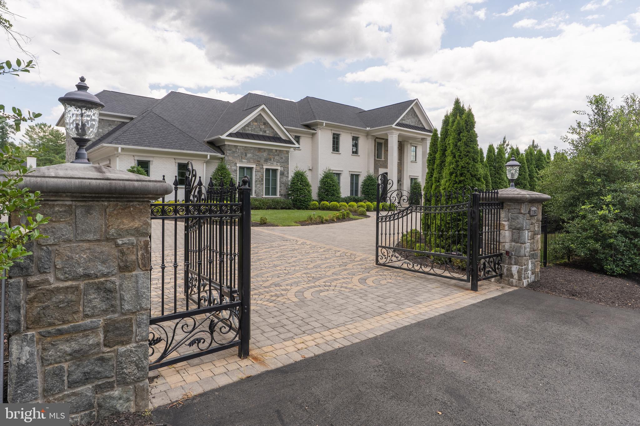 BALLANTRAE FARMS - Residential