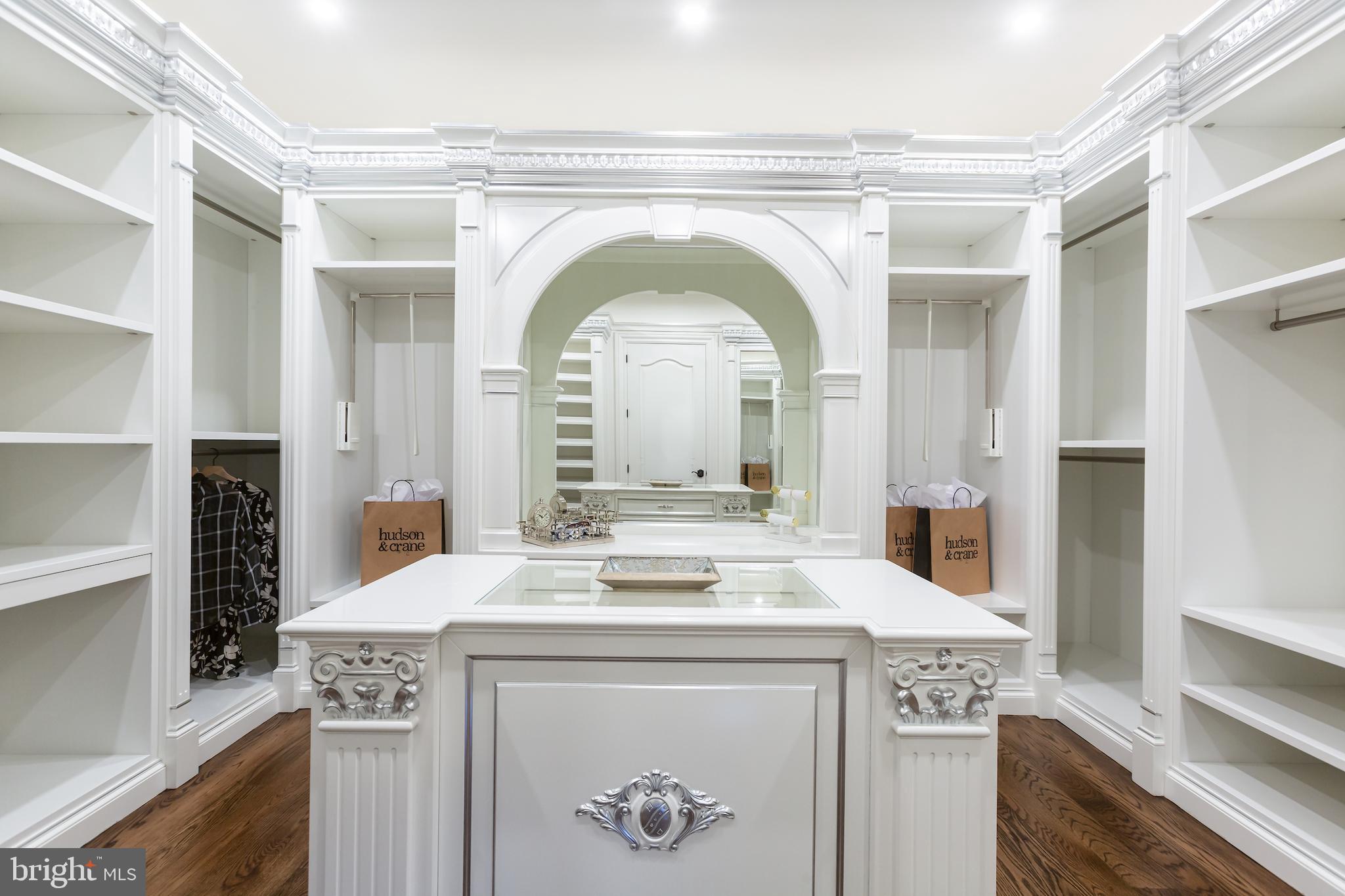 BALLANTRAE FARMS - Residential