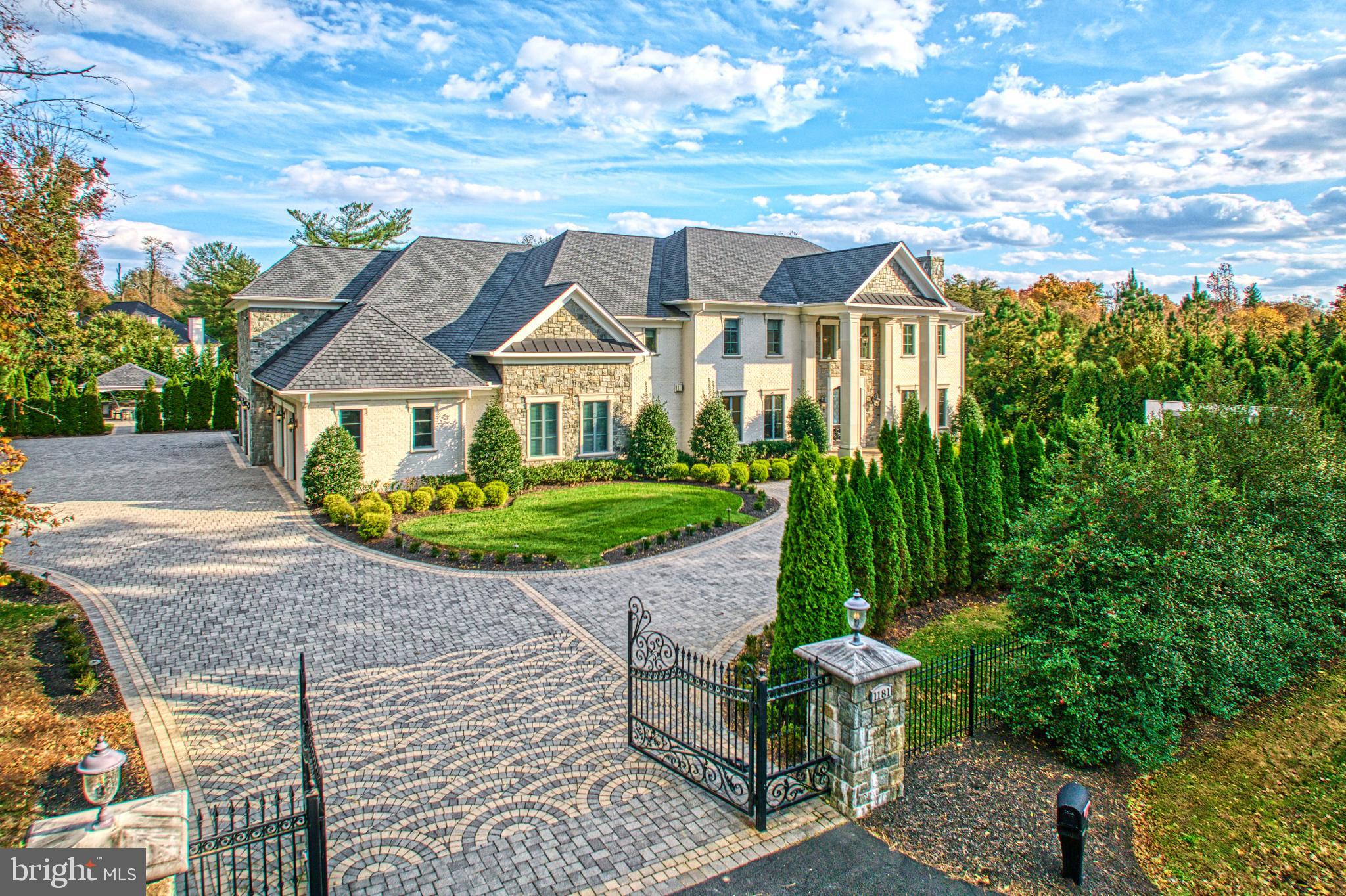 1181 BALLANTRAE LANE