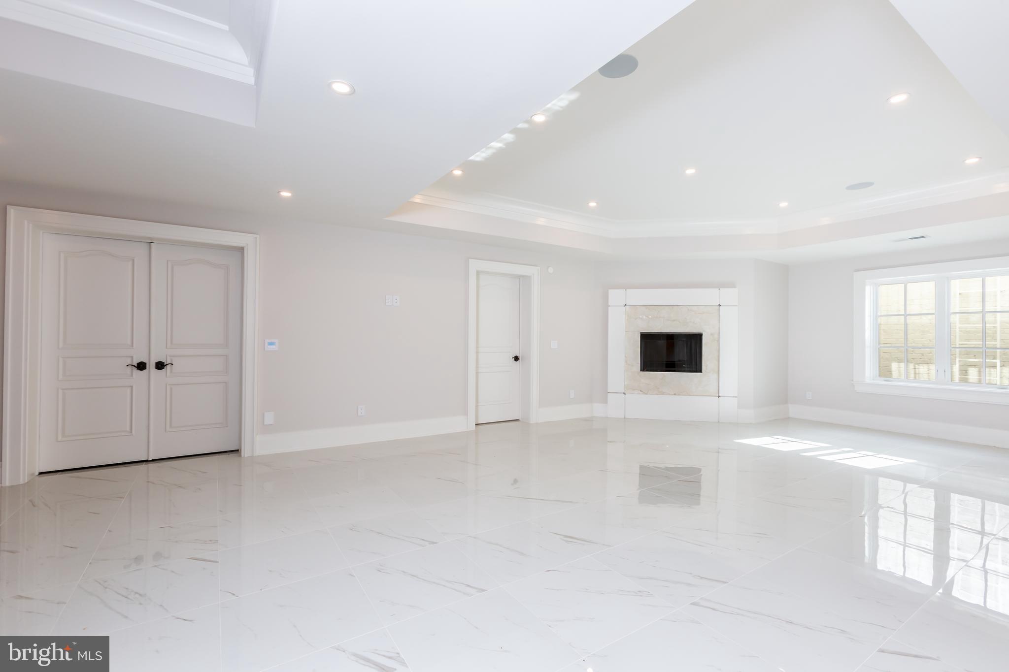 BALLANTRAE FARMS - Residential