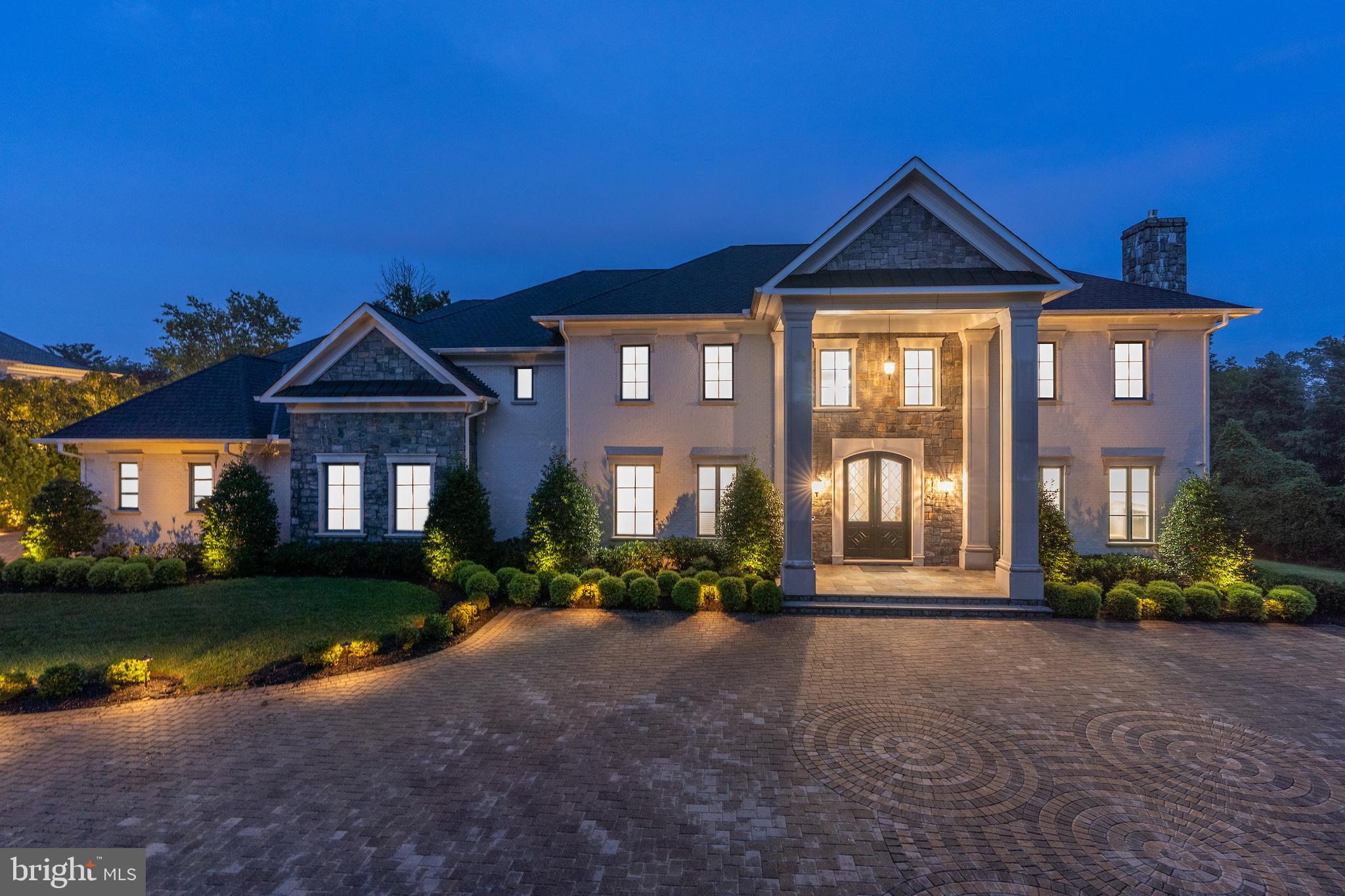1181 BALLANTRAE LANE