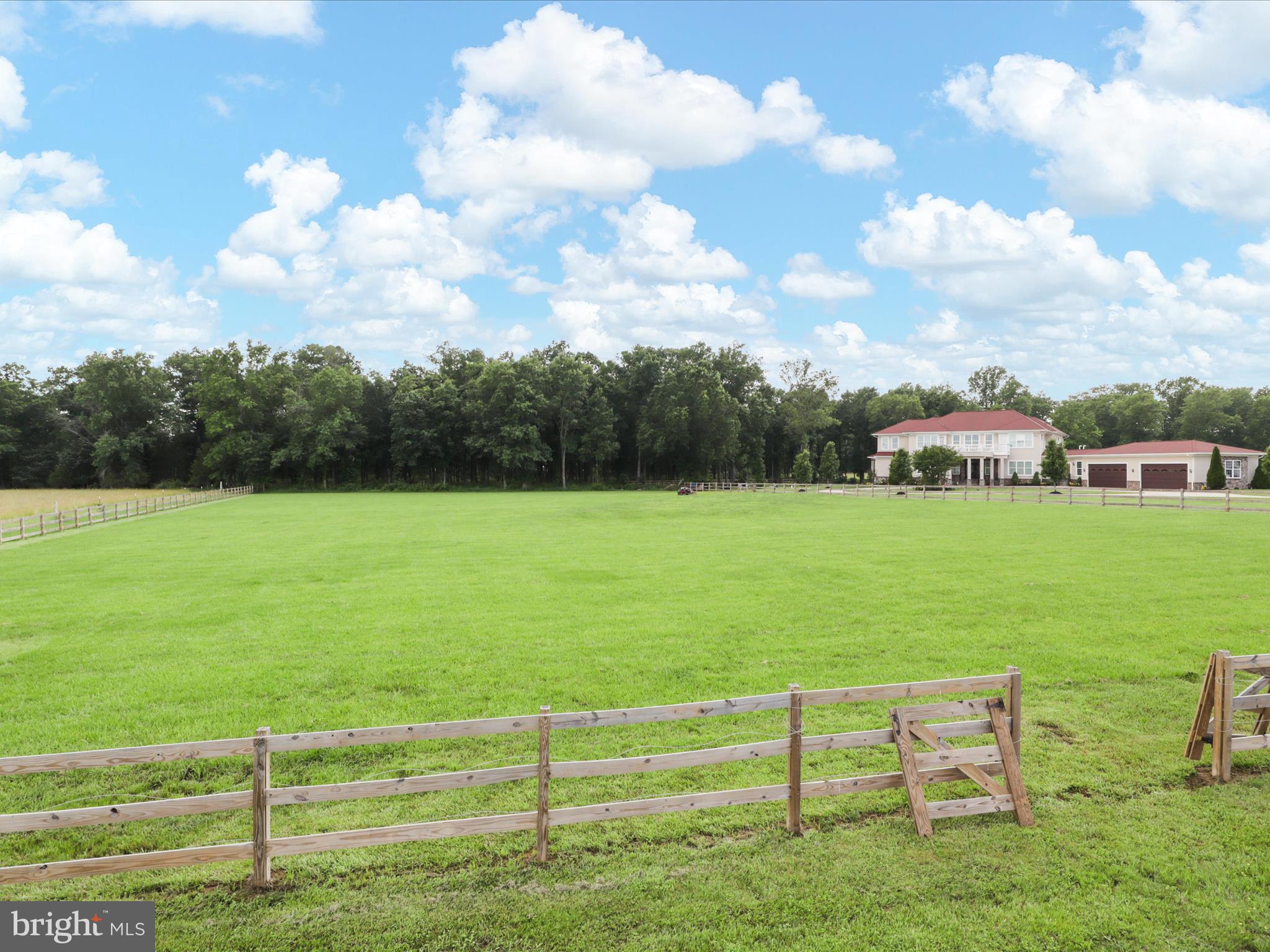 MASSADALE - Residential