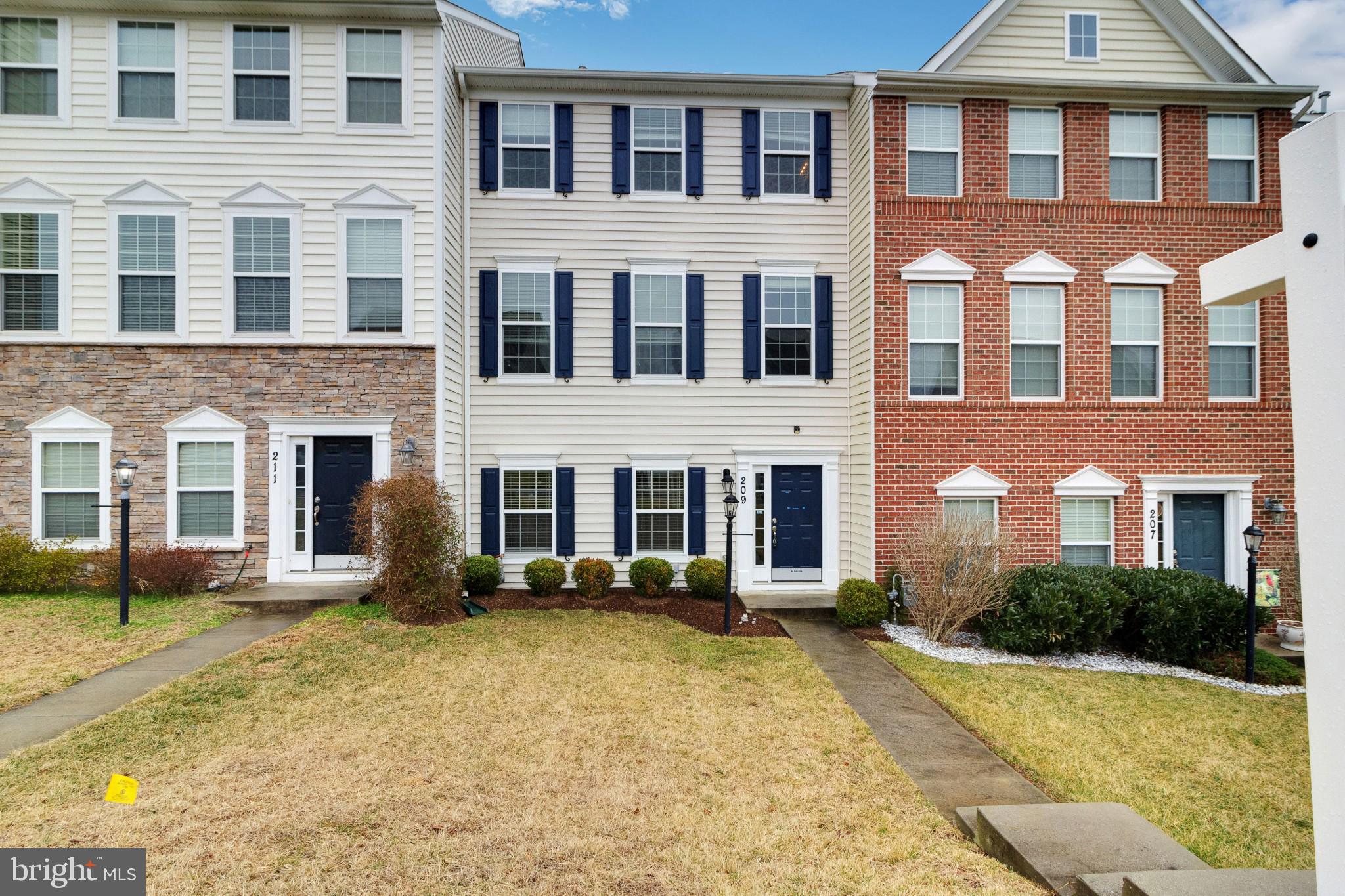 BRINKLEY MANOR - Residential