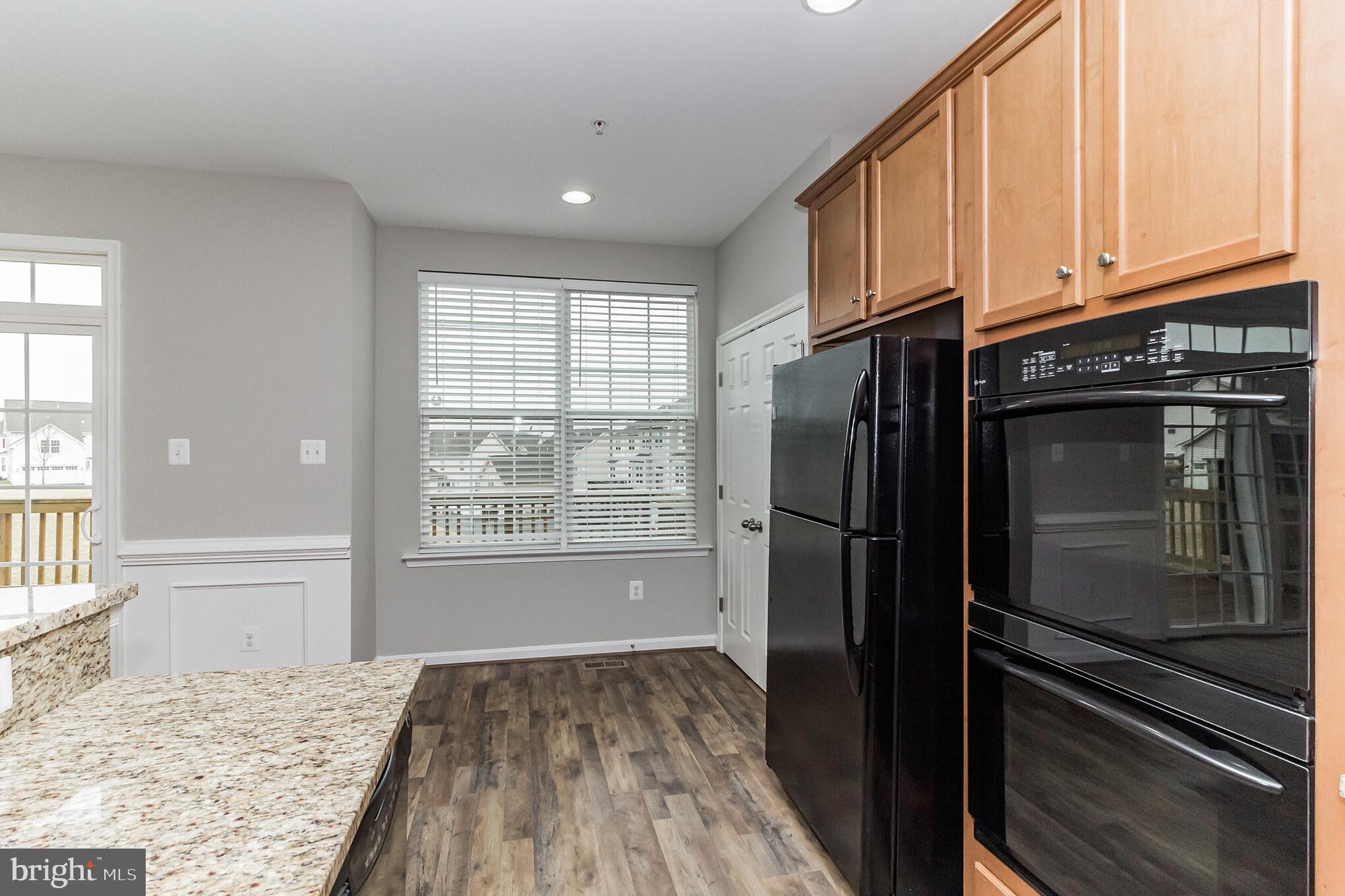 BRINKLEY MANOR - Residential