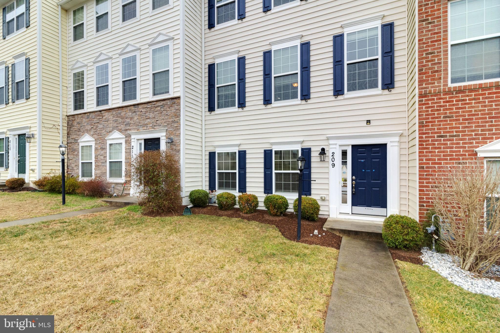 BRINKLEY MANOR - Residential