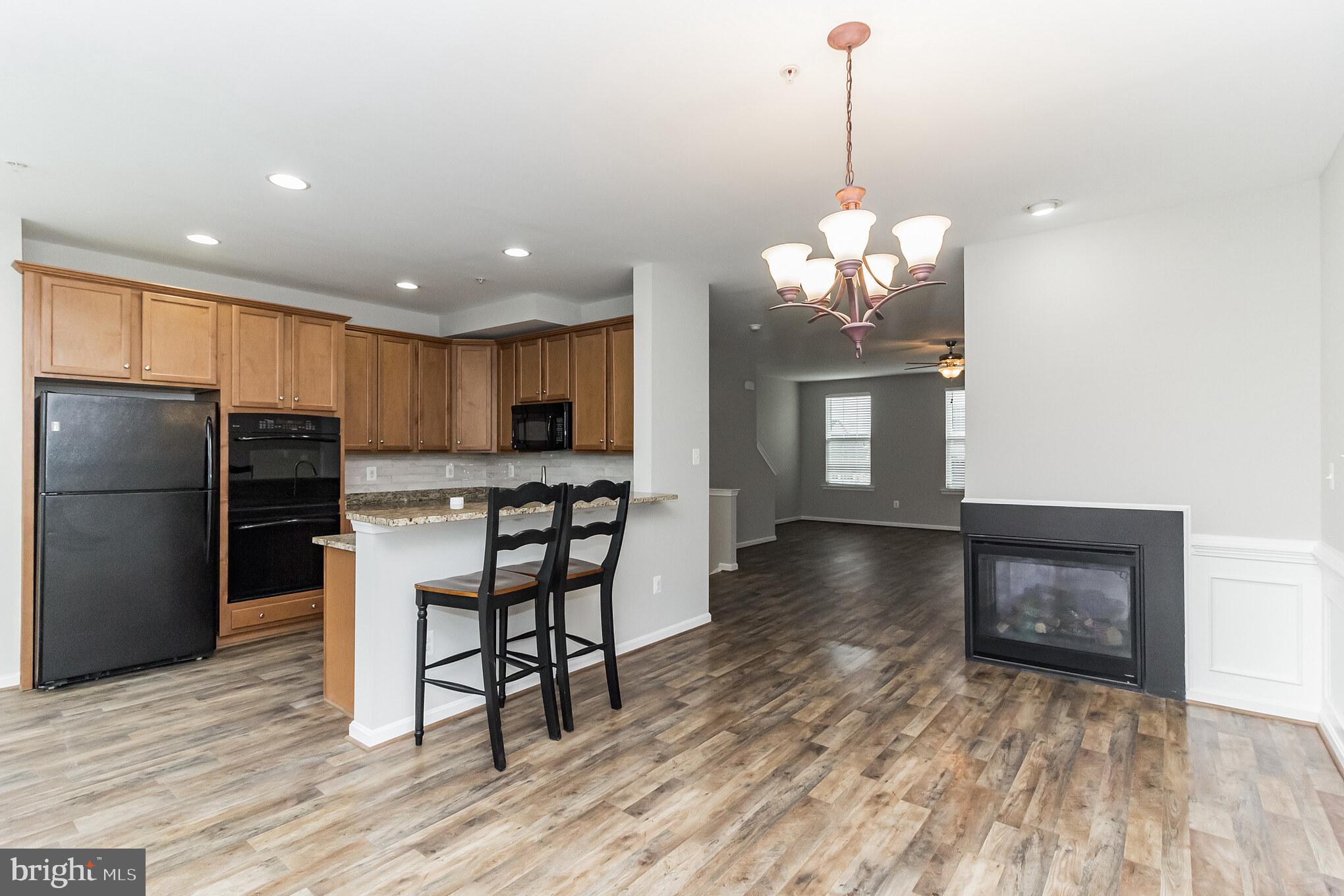 BRINKLEY MANOR - Residential