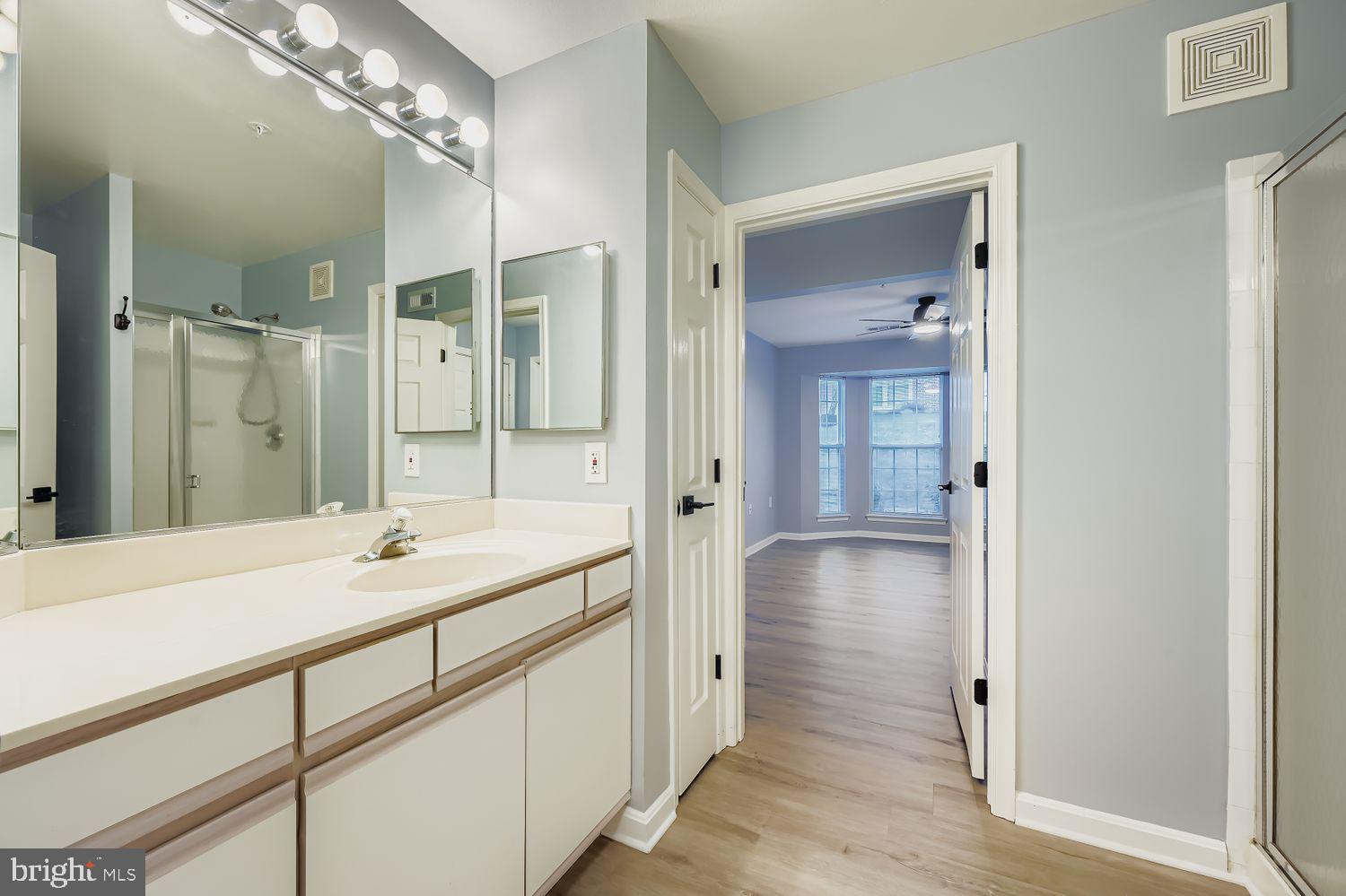 SILVERBROOK WOOD - Residential