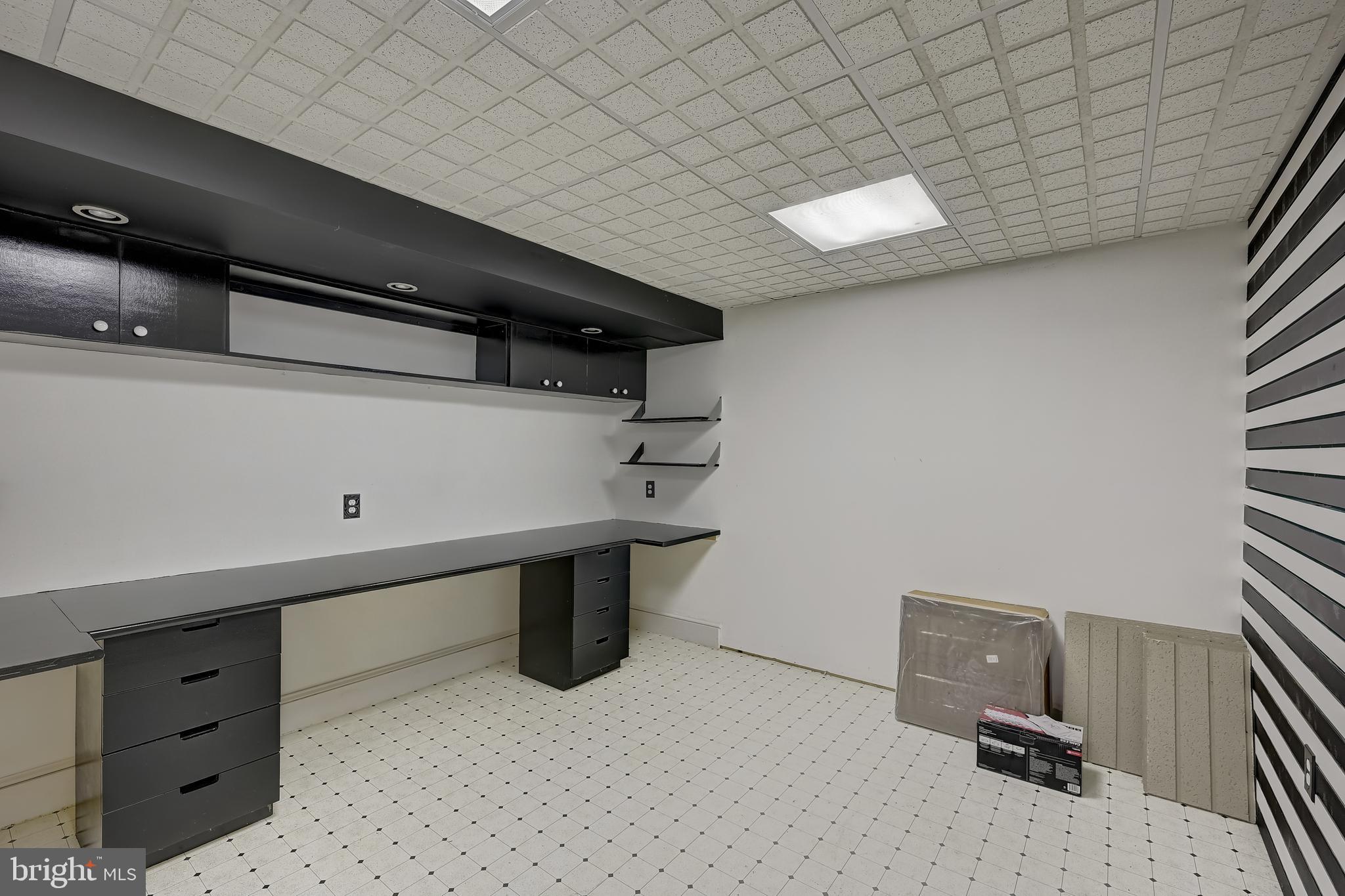 VILLAGE OF HARPERS CHOICE - Residential