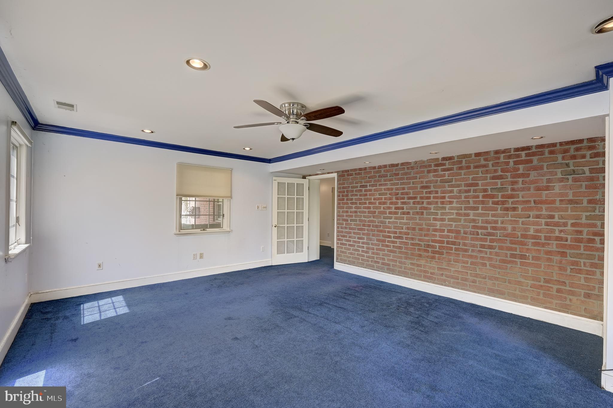 VILLAGE OF HARPERS CHOICE - Residential