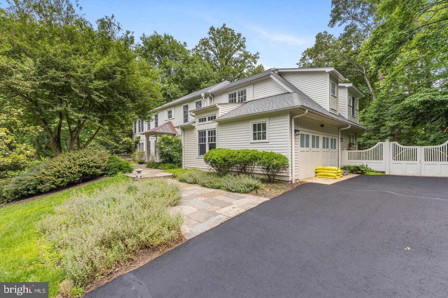 11103 BURYWOOD LANE