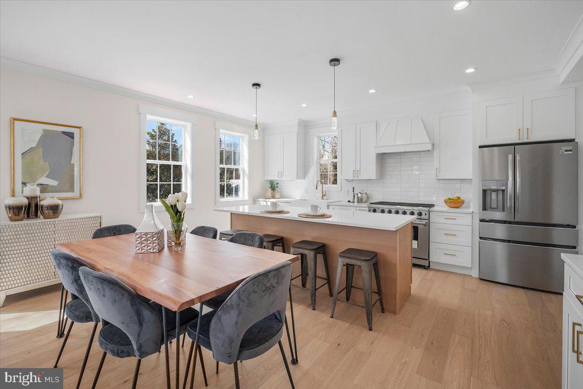 TAKOMA - Residential