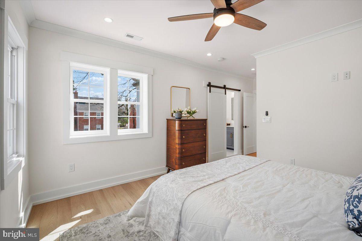 TAKOMA - Residential