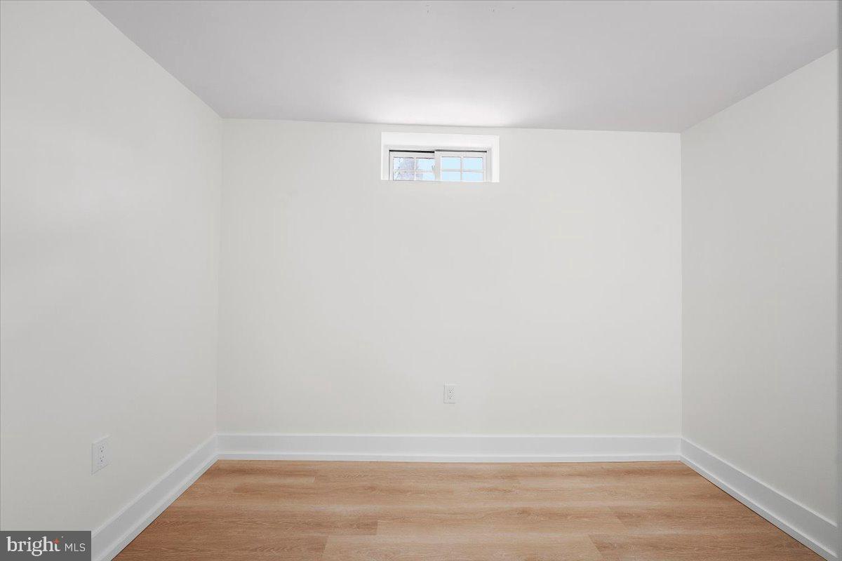 TAKOMA - Residential