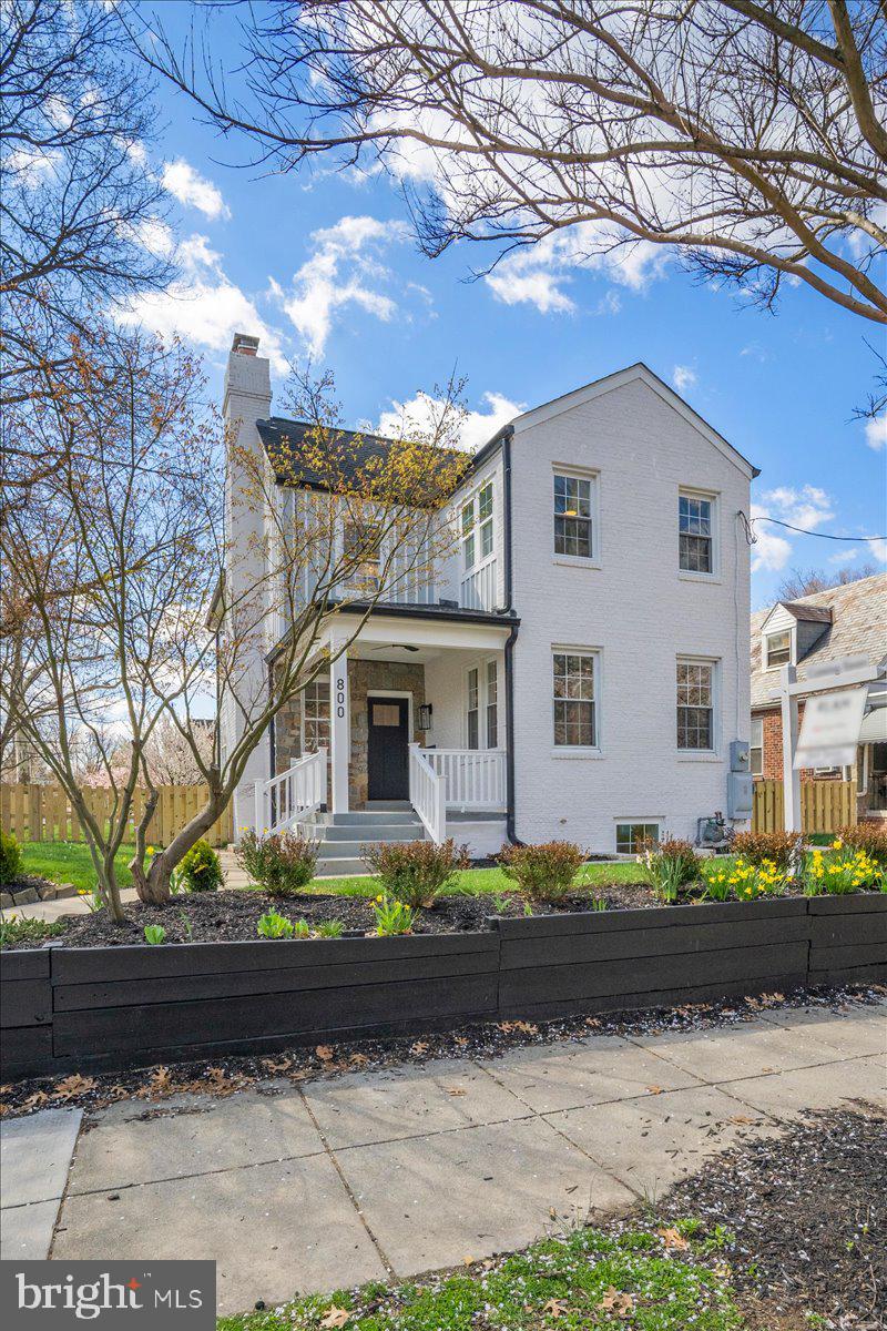 TAKOMA - Residential