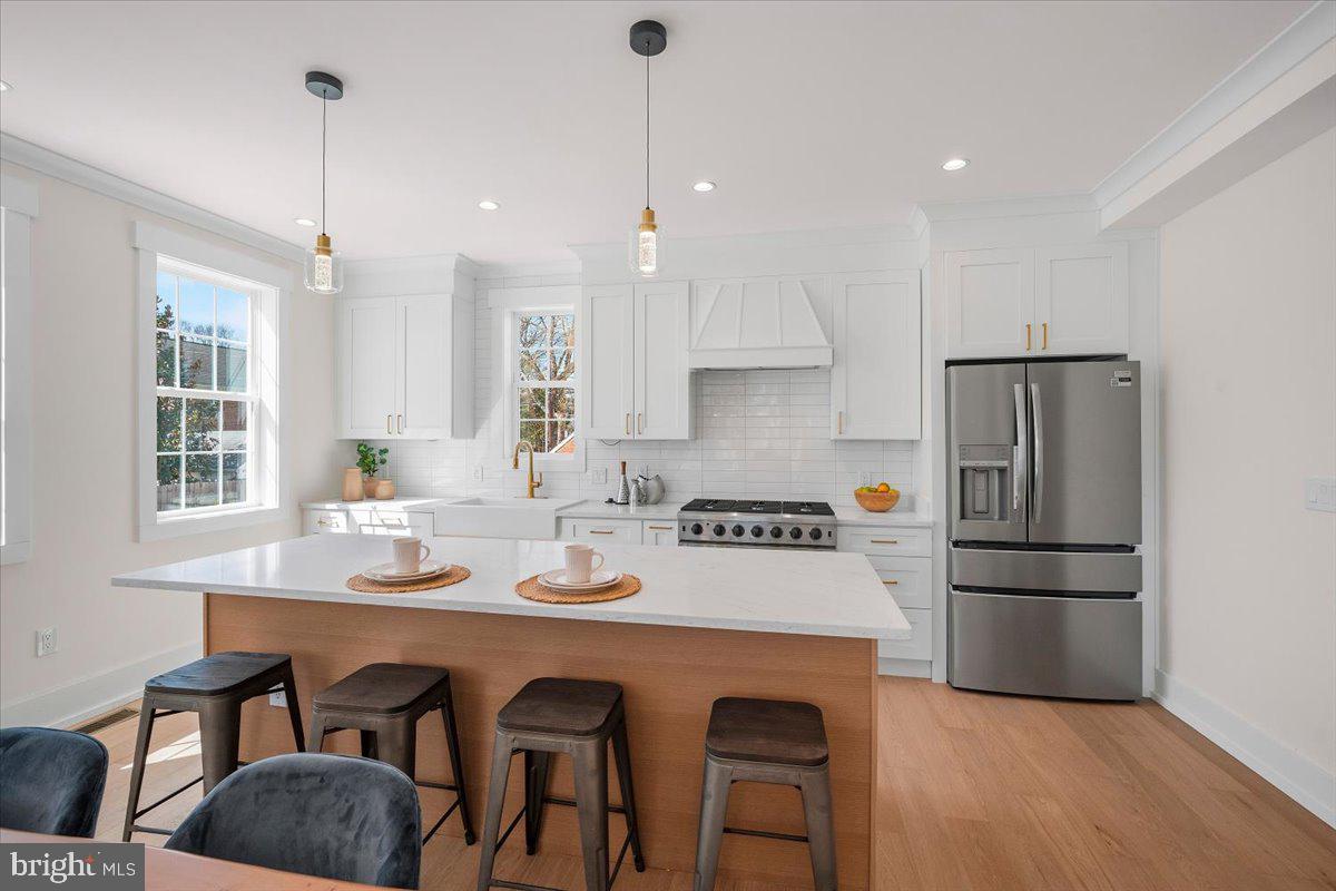 TAKOMA - Residential