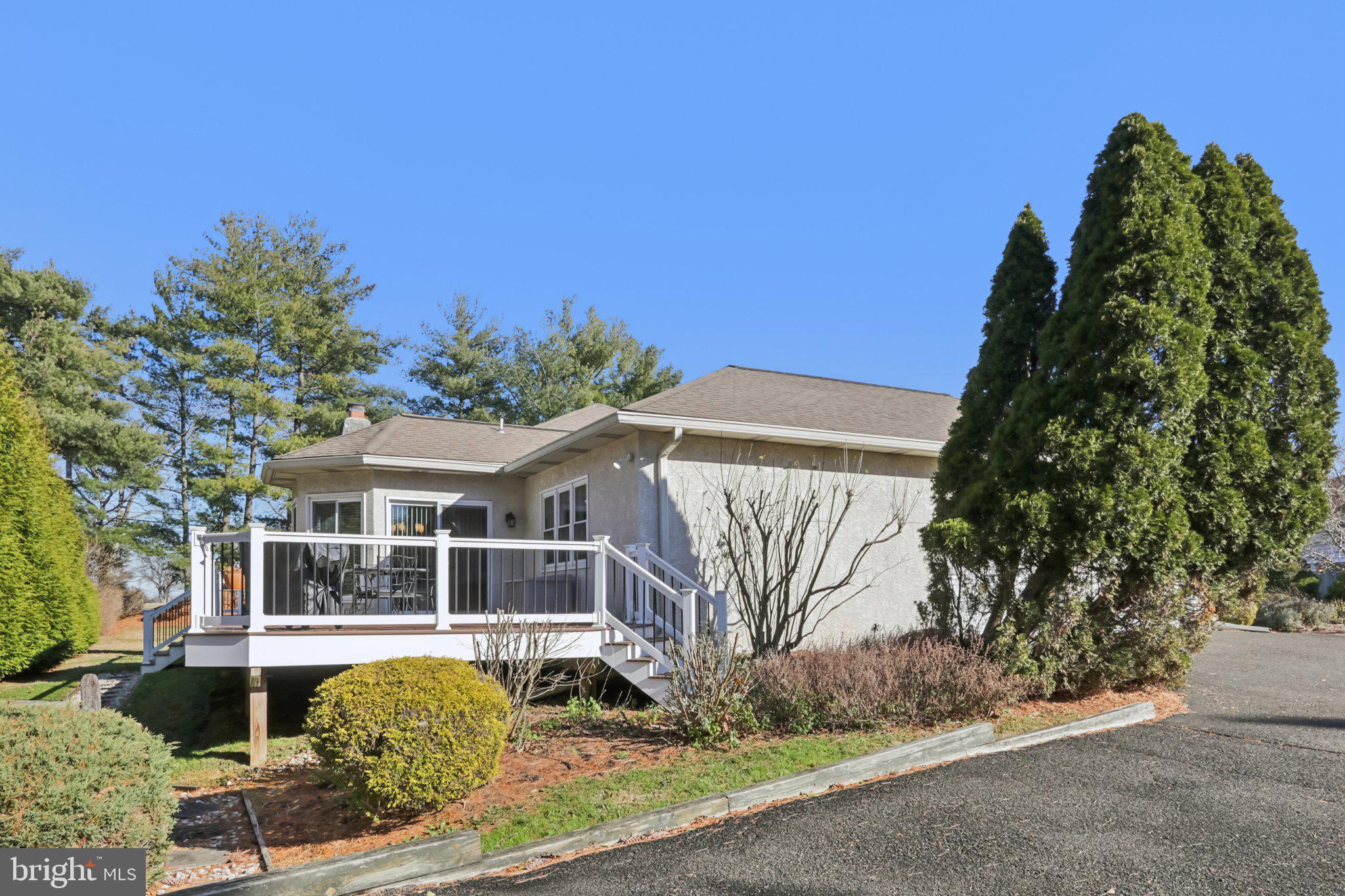 MAPLE GLEN - Residential