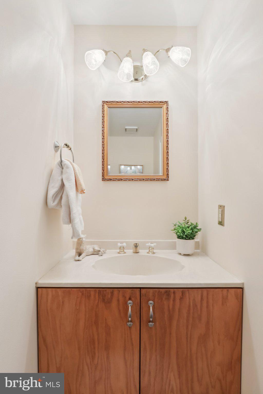 MAPLE GLEN - Residential