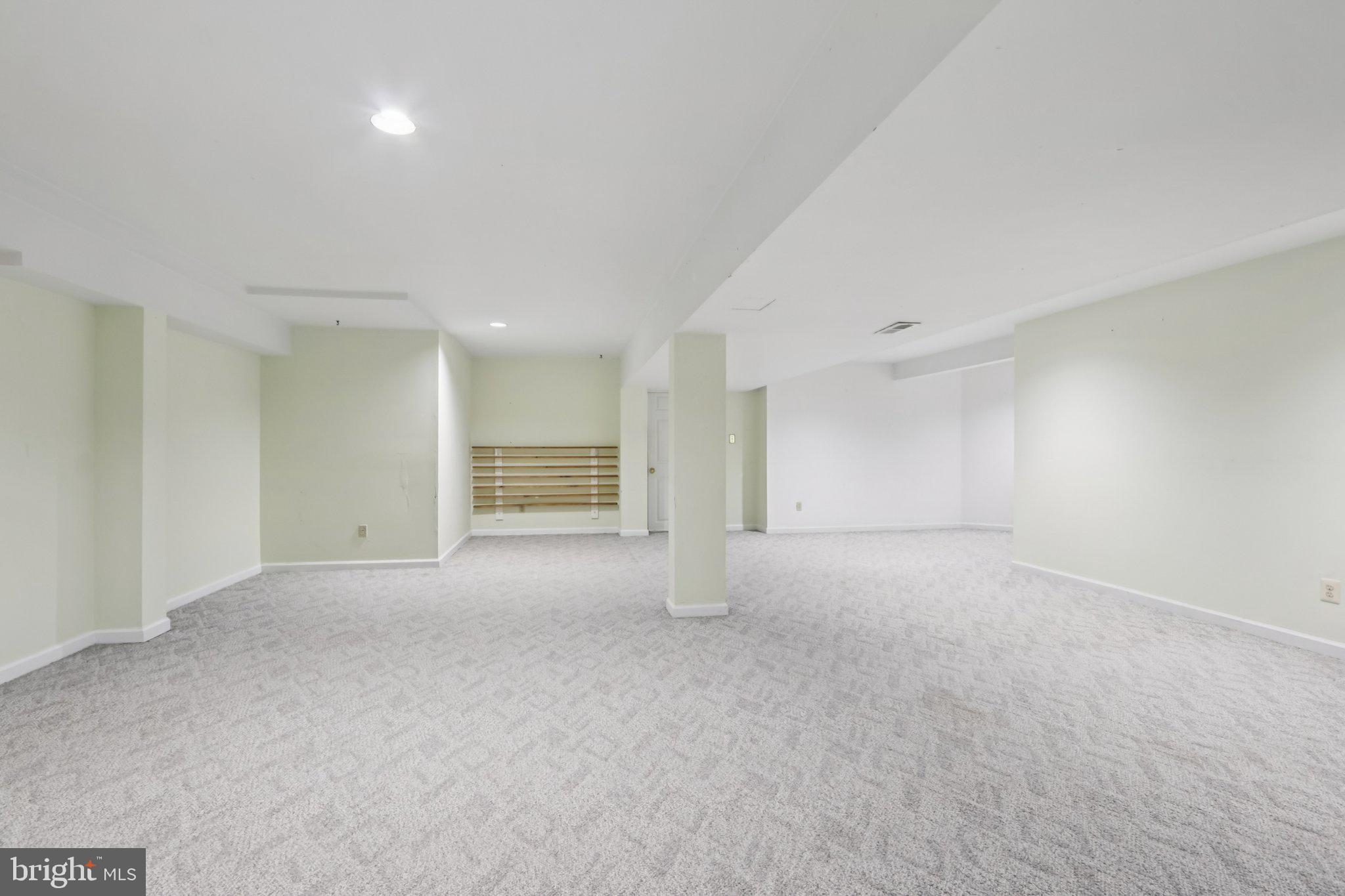 MAPLE GLEN - Residential