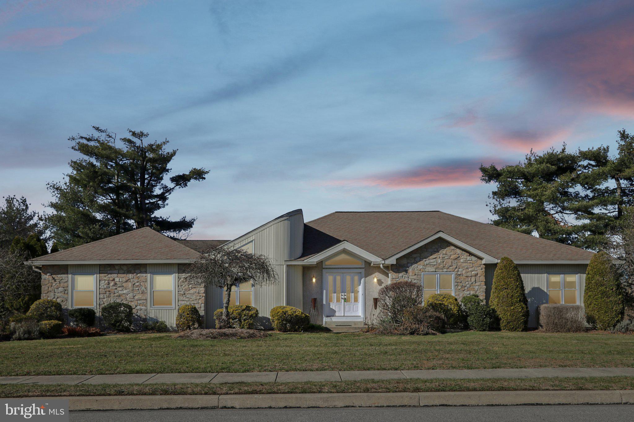 MAPLE GLEN - Residential