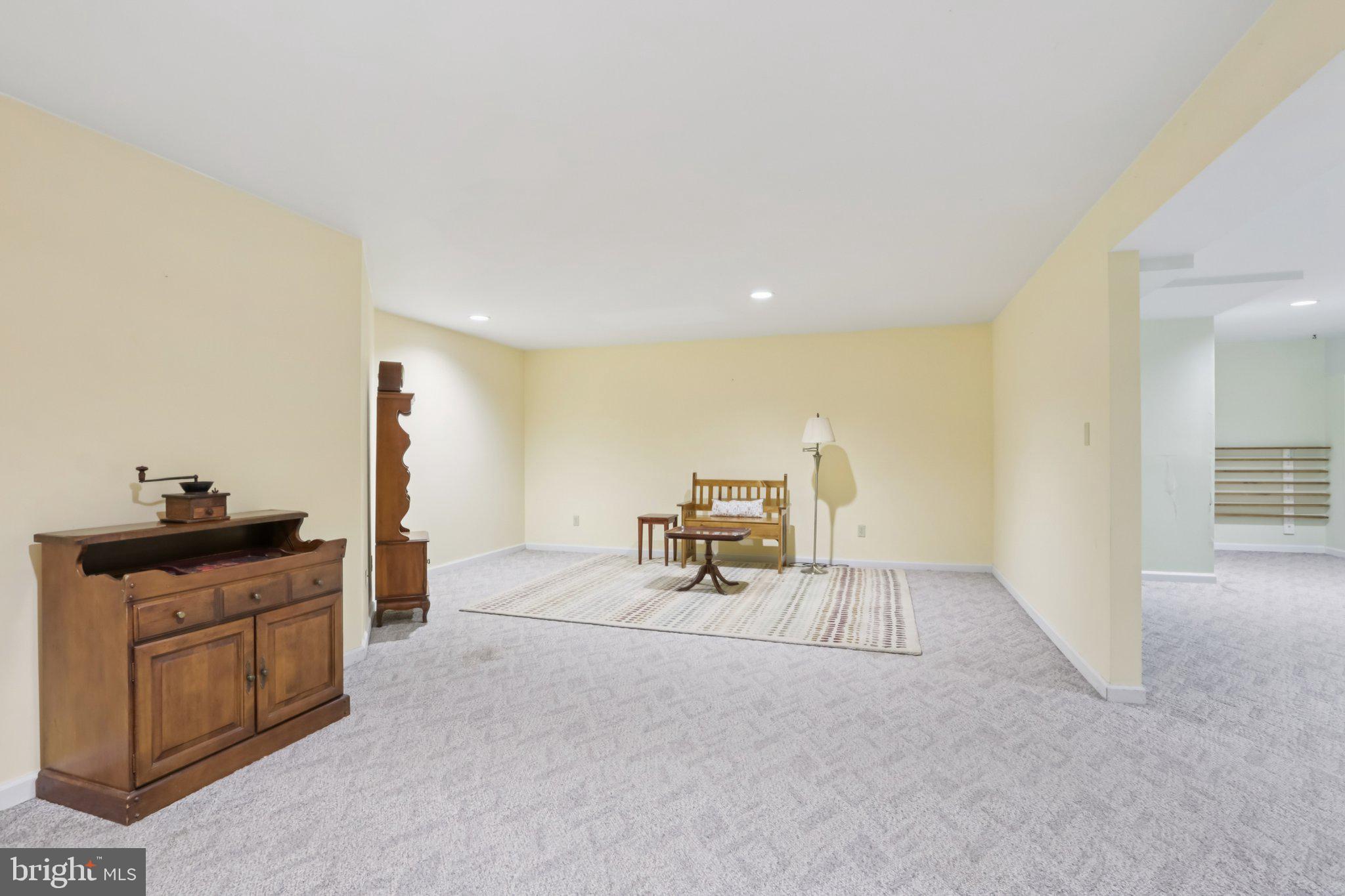 MAPLE GLEN - Residential