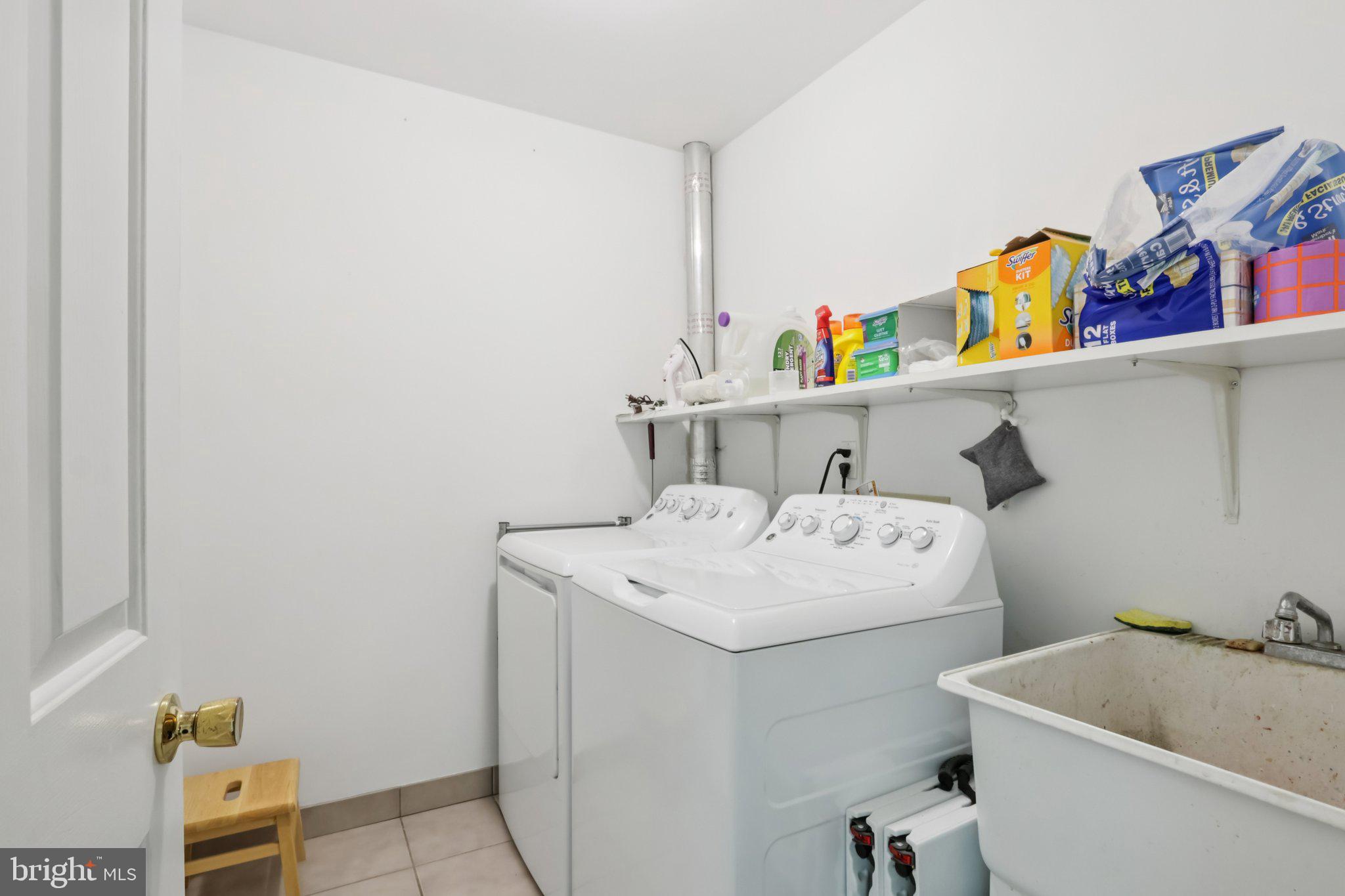 MAPLE GLEN - Residential