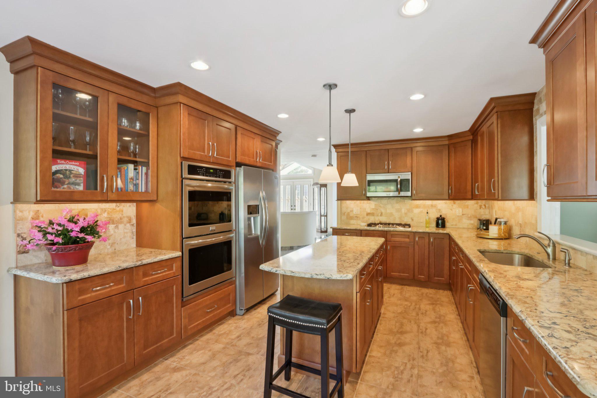 MAPLE GLEN - Residential