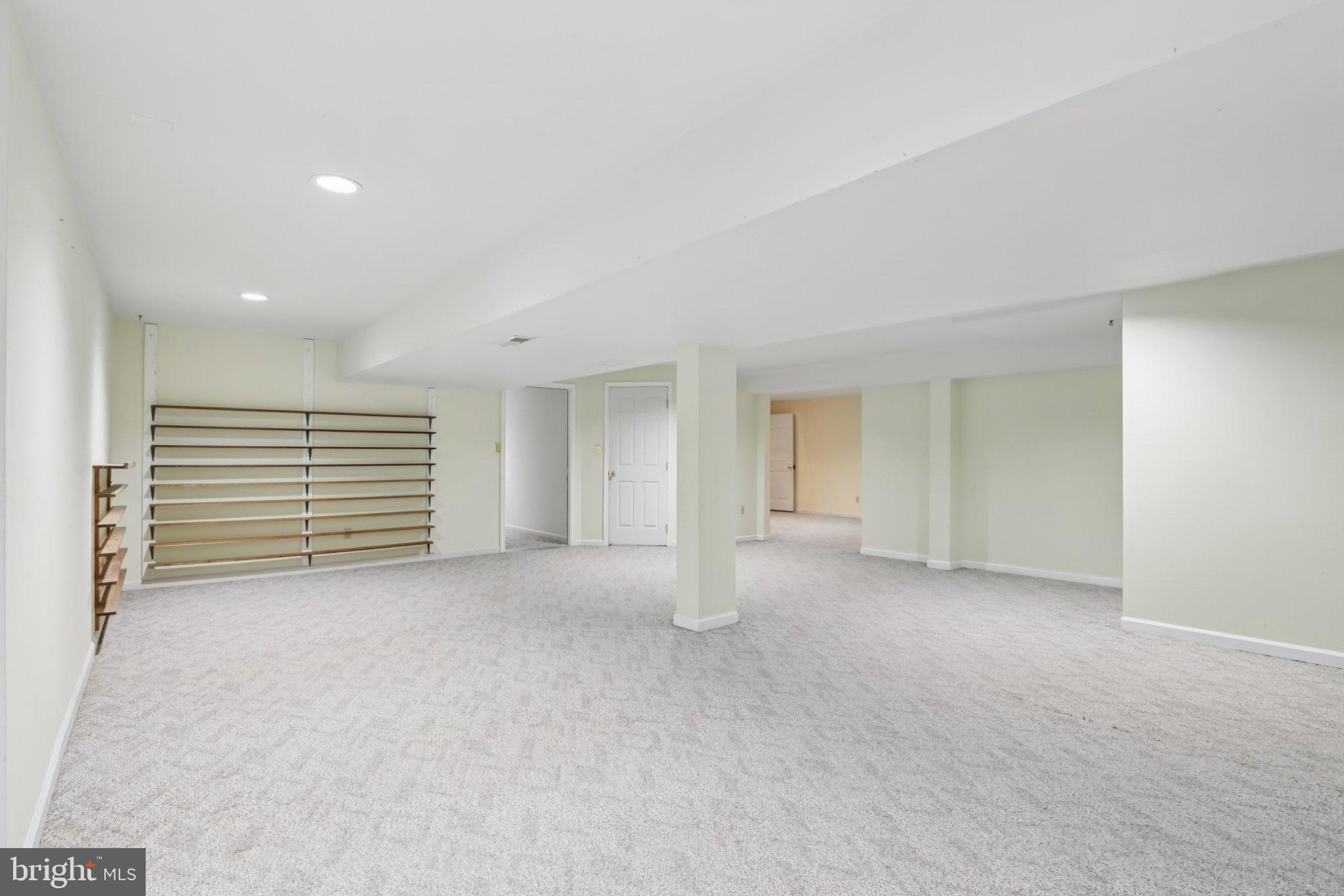 MAPLE GLEN - Residential