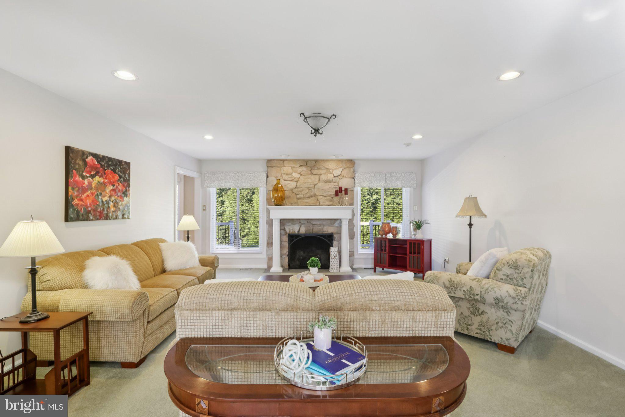 MAPLE GLEN - Residential