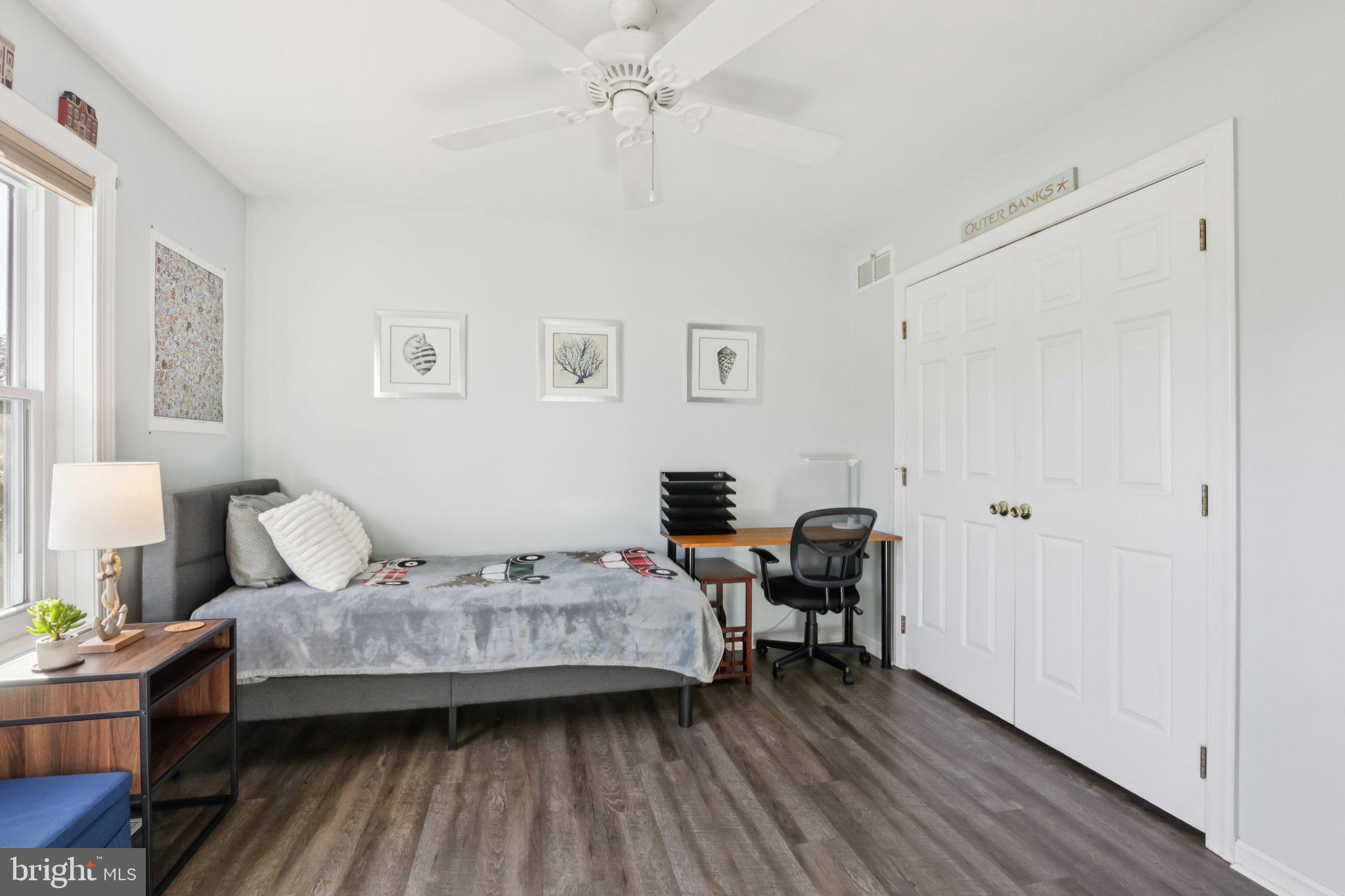 MAPLE GLEN - Residential