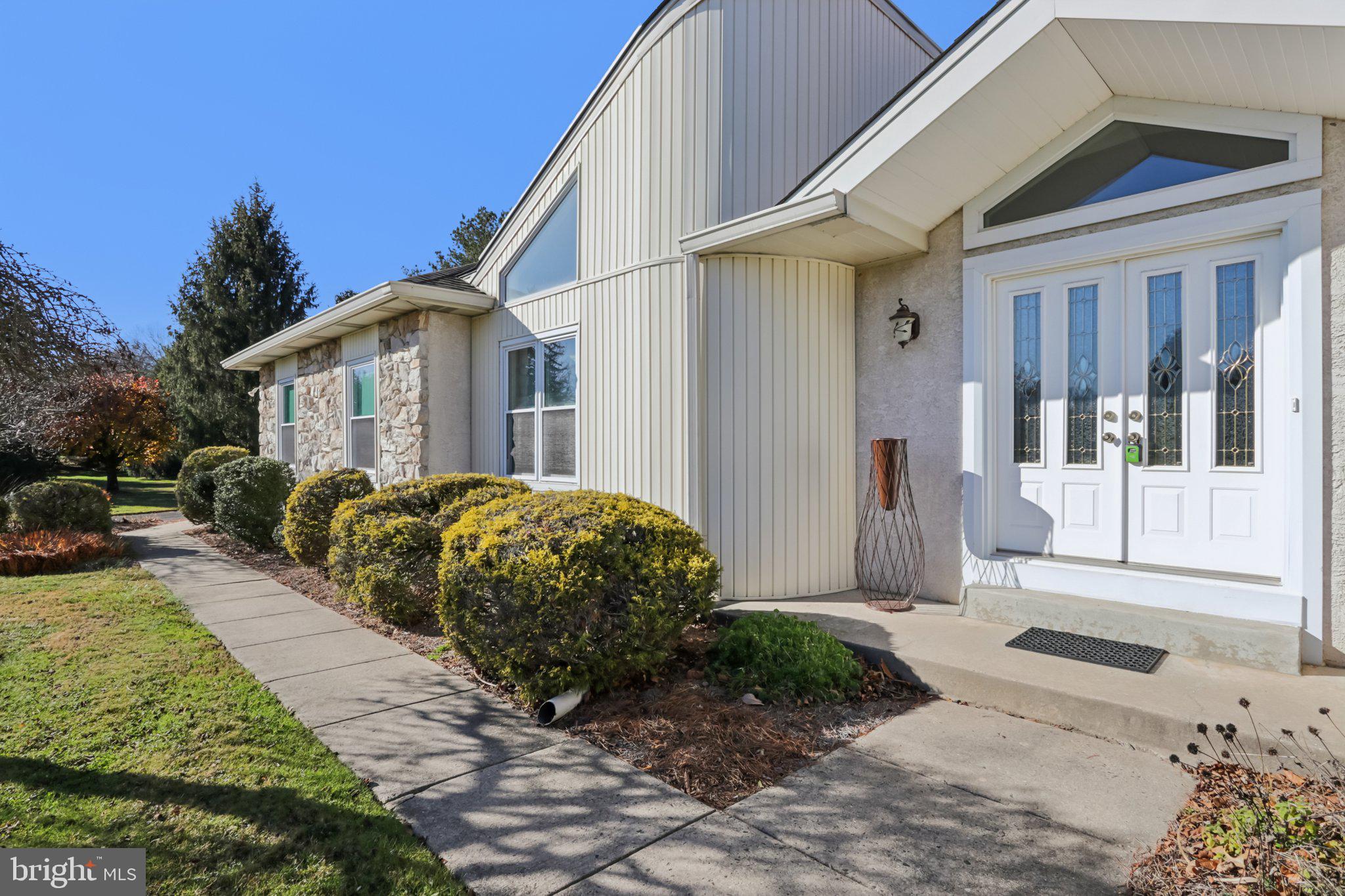 MAPLE GLEN - Residential