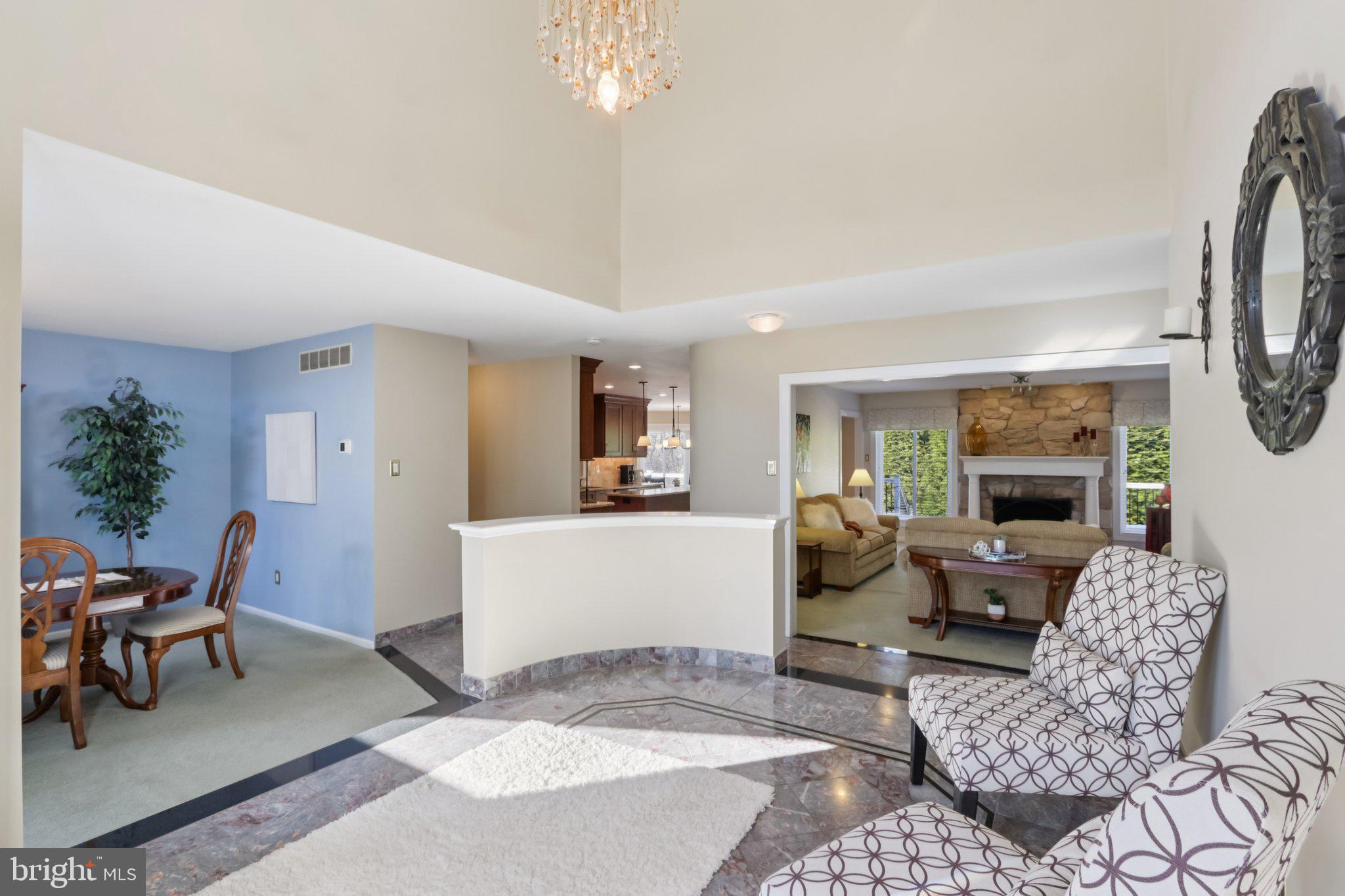 MAPLE GLEN - Residential