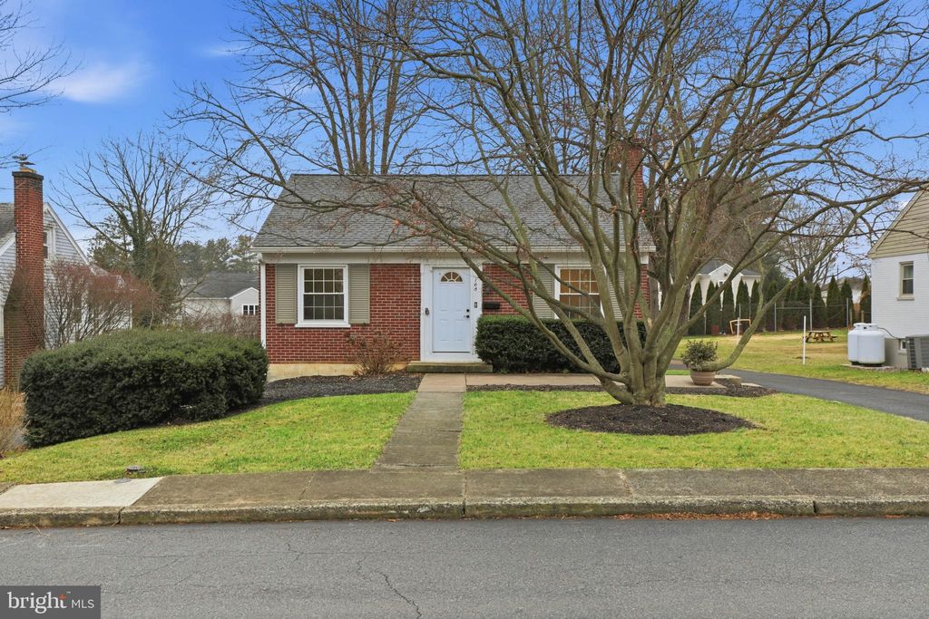 Photo of 168 Elizabeth Street, MILLERSVILLE, PA 17551 (MLS # PALA2081710)