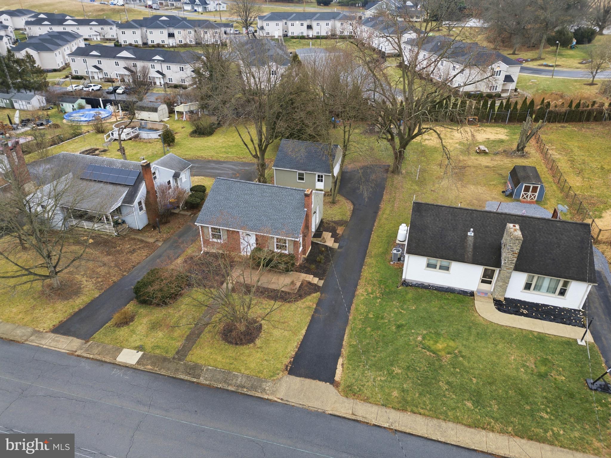 168 ELIZABETH STREET