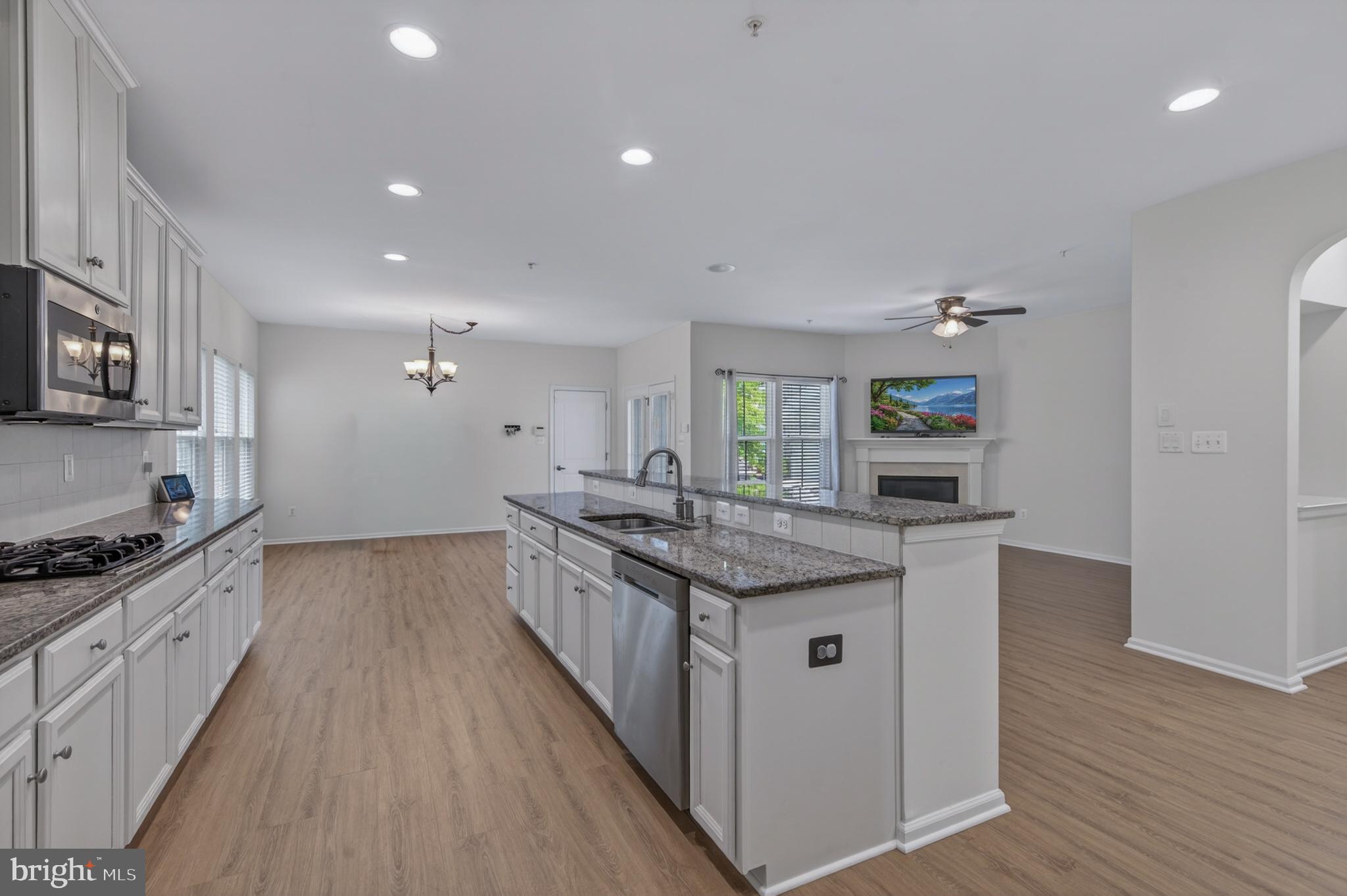 BRUNSWICK CROSSING - Residential