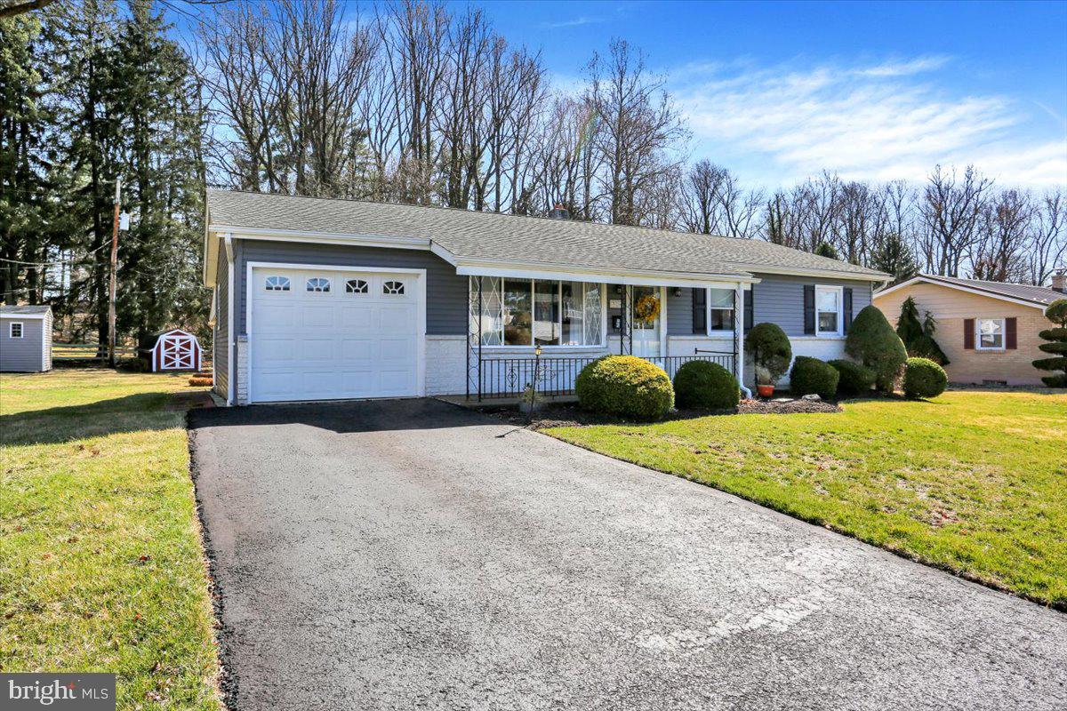 GREENFIELDS - Residential