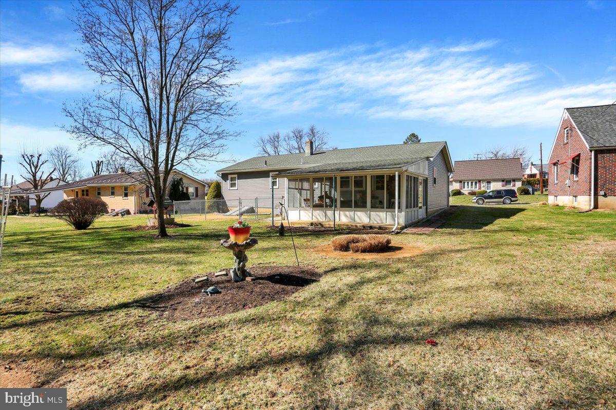 GREENFIELDS - Residential