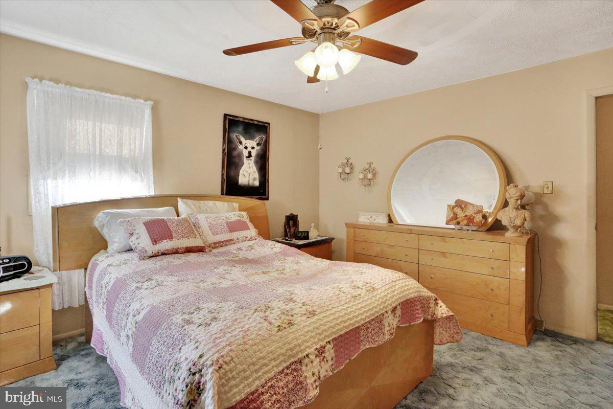 GREENFIELDS - Residential