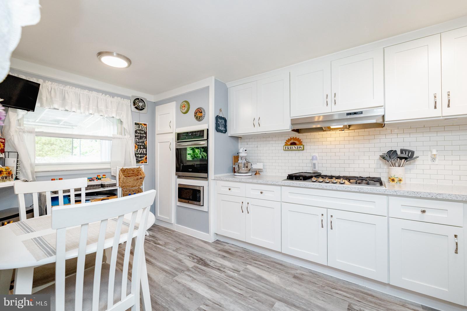 PARKWOOD - Residential