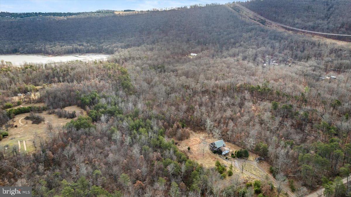 LAKE FERNDALE - Residential