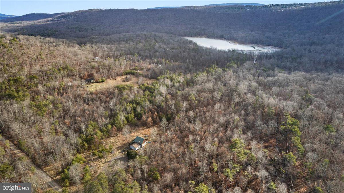 LAKE FERNDALE - Residential