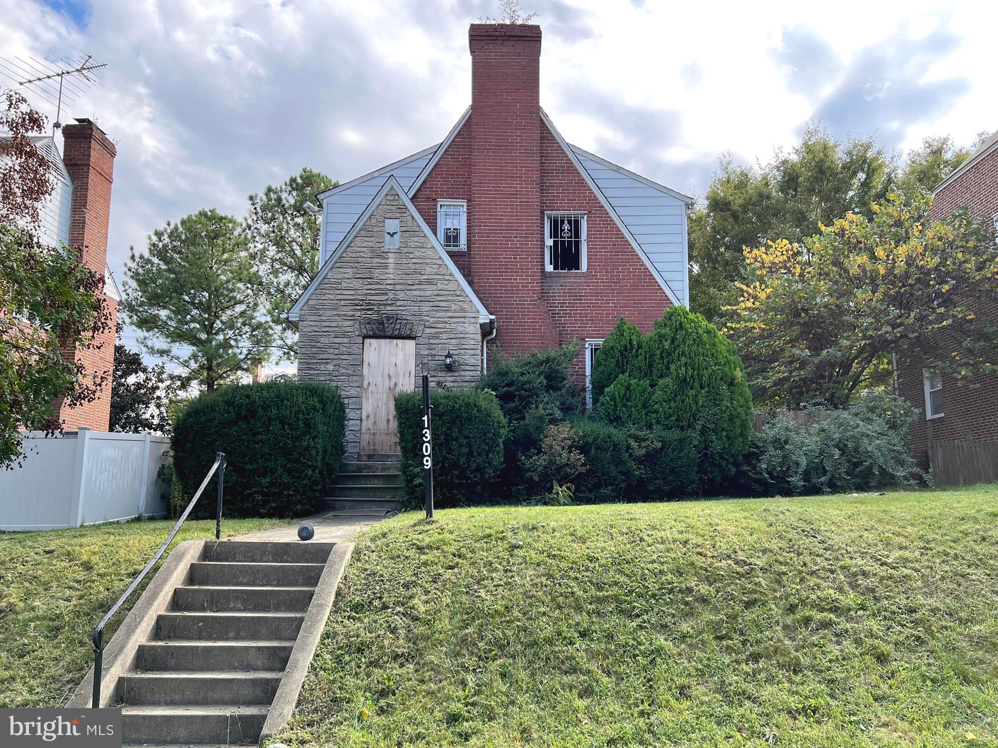 EDNOR GARDENS - LAKESIDE - Residential