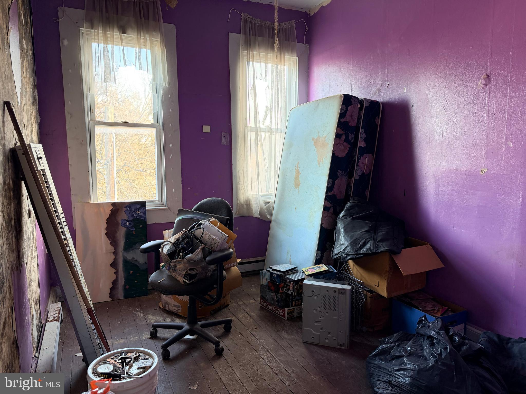 HAMPDEN HISTORIC DISTRICT - Residential Income